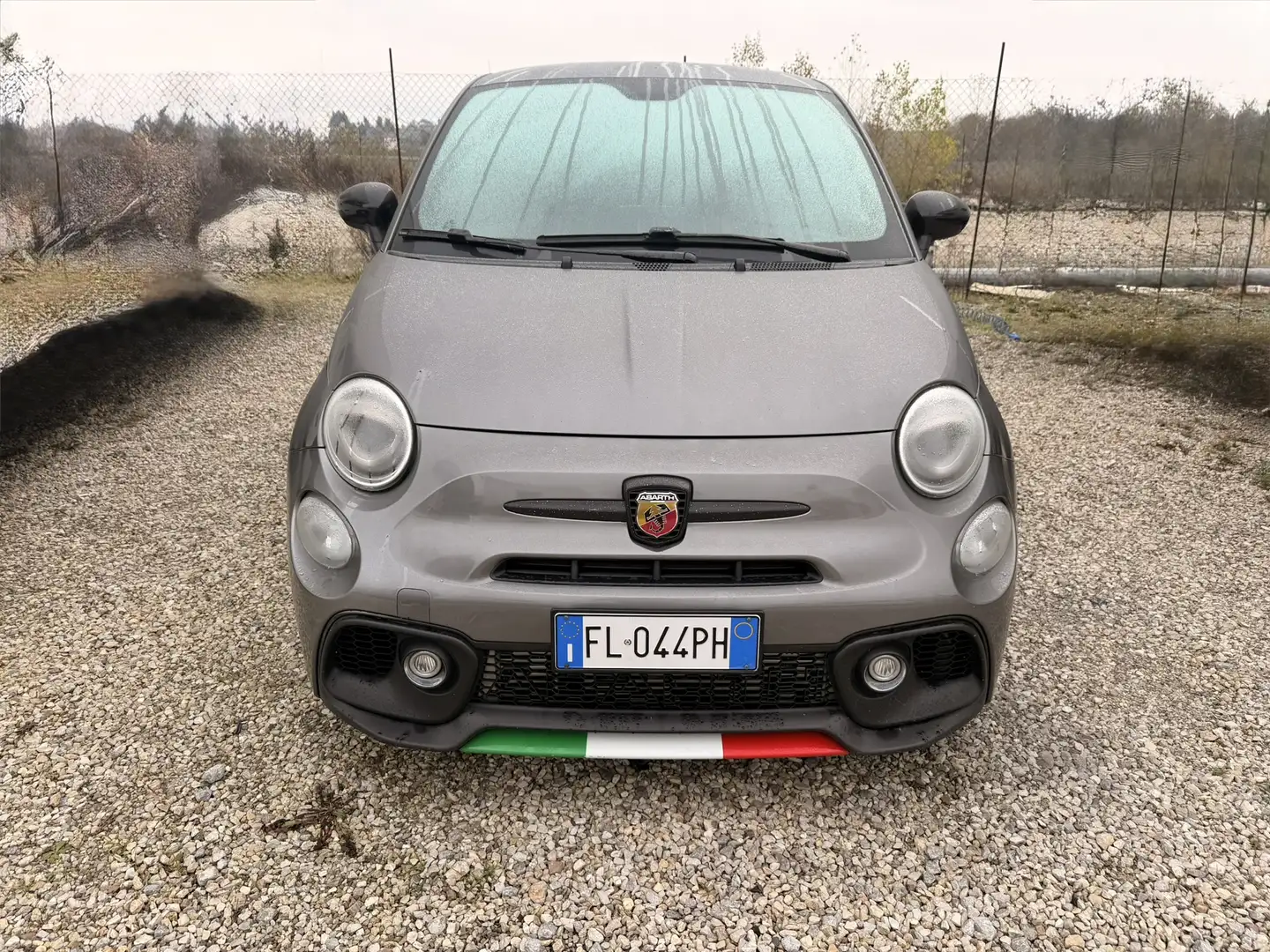 Abarth 595C 595C 2016 1.4 t-jet Pista 160cv - 1