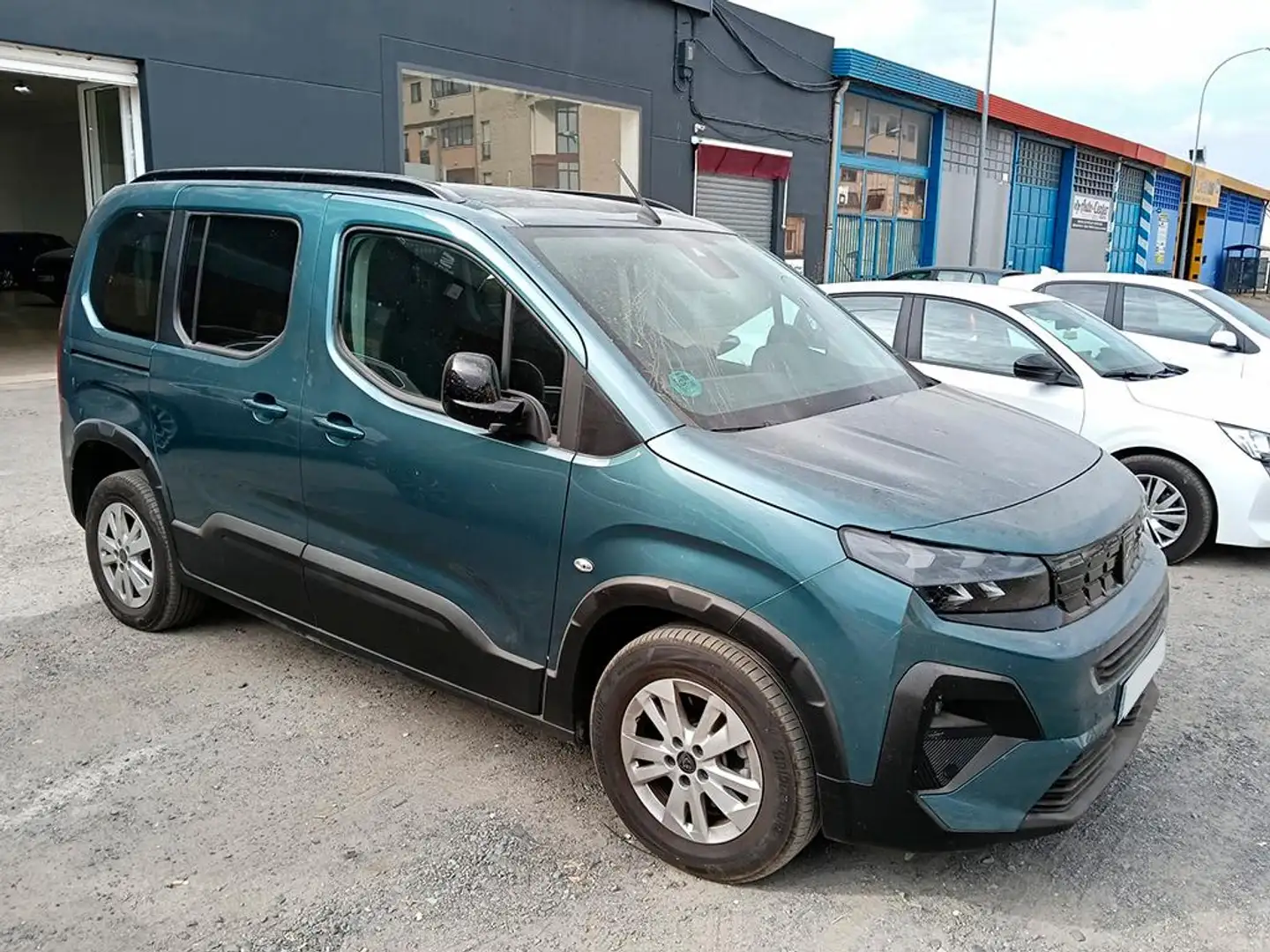 Peugeot Rifter 1.5 BLUEHDI 73KW ALLURE STANDARD 4P Blau - 2