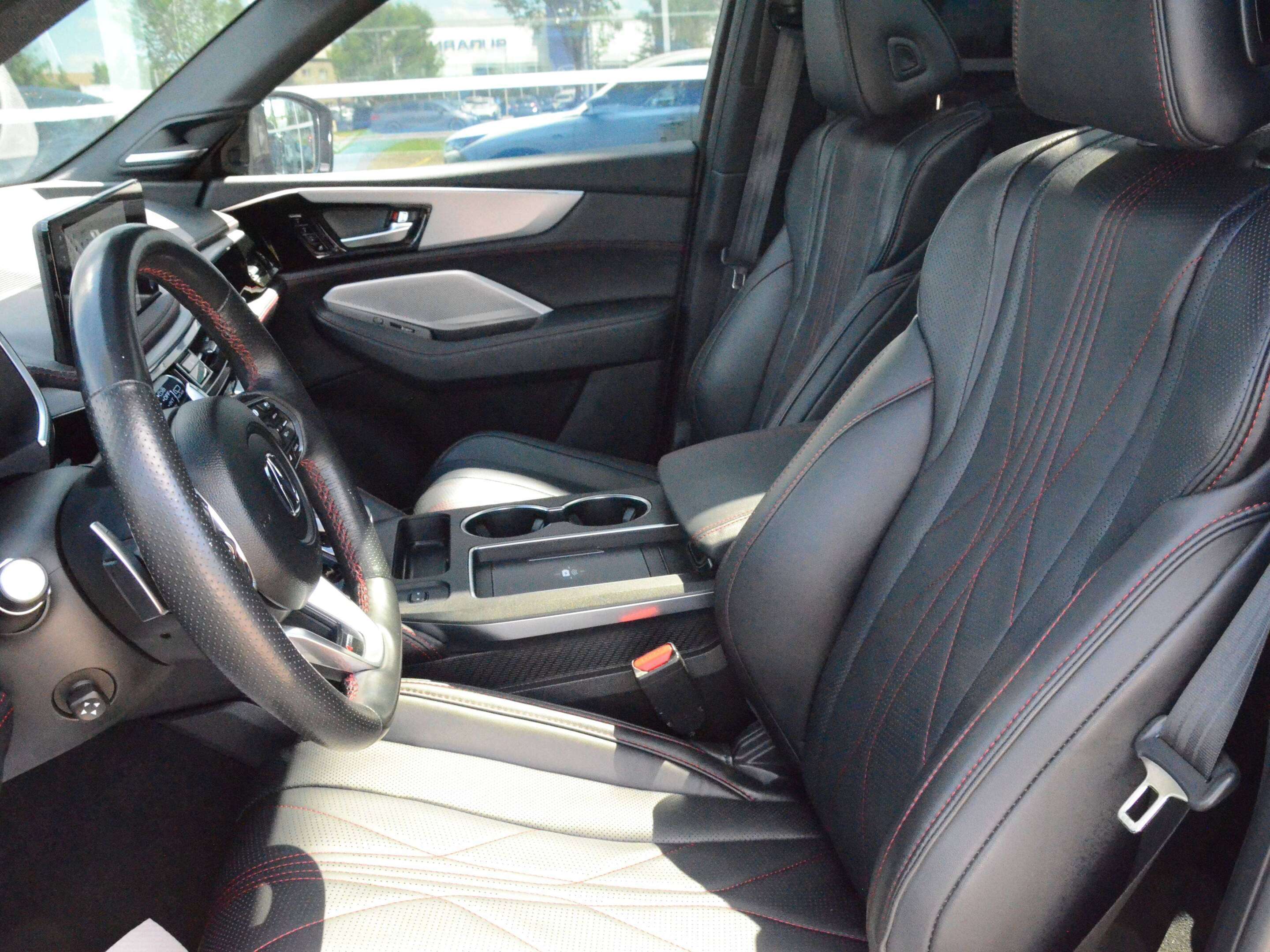 2025 Acura MDX