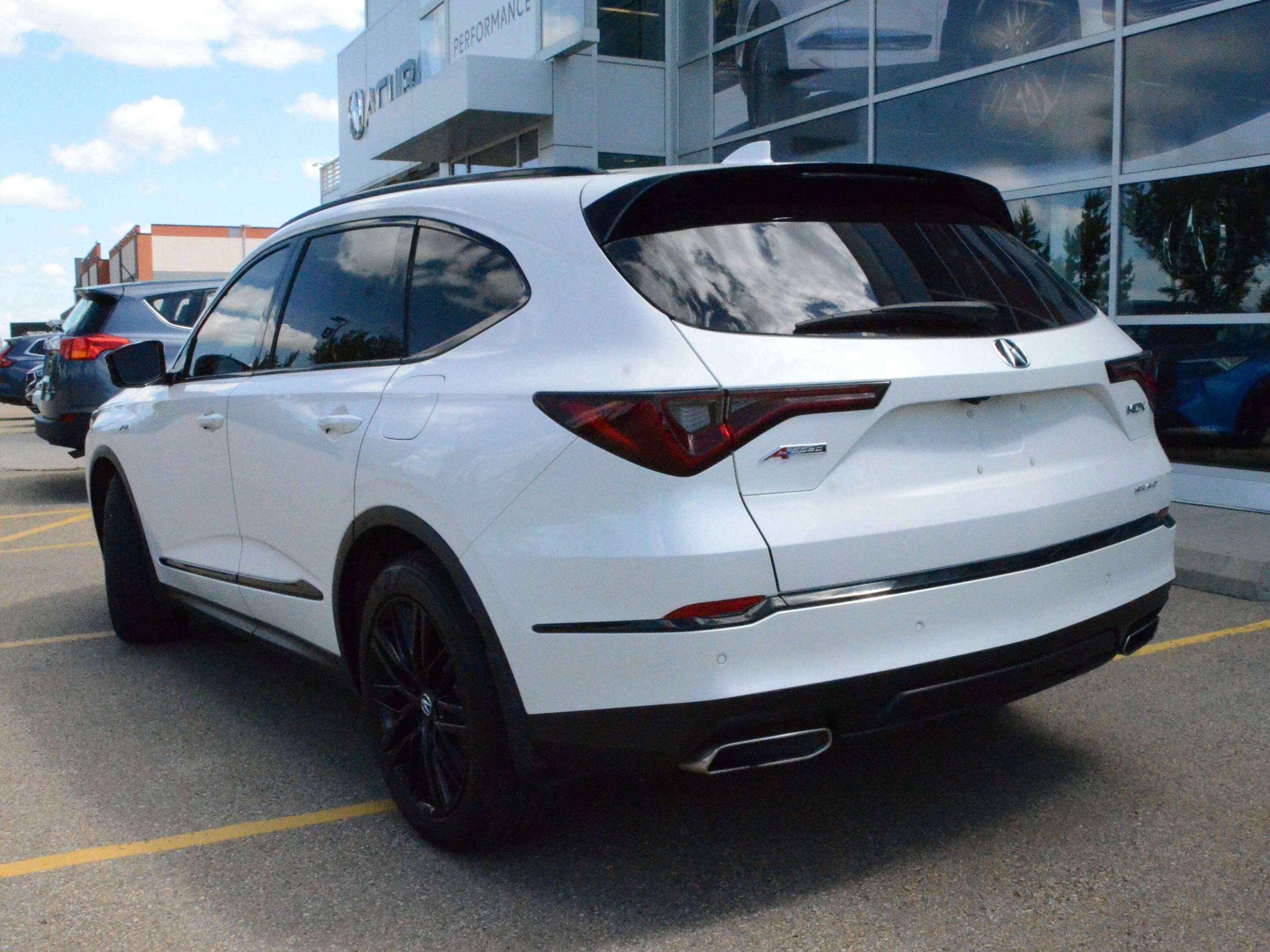 2025 Acura MDX