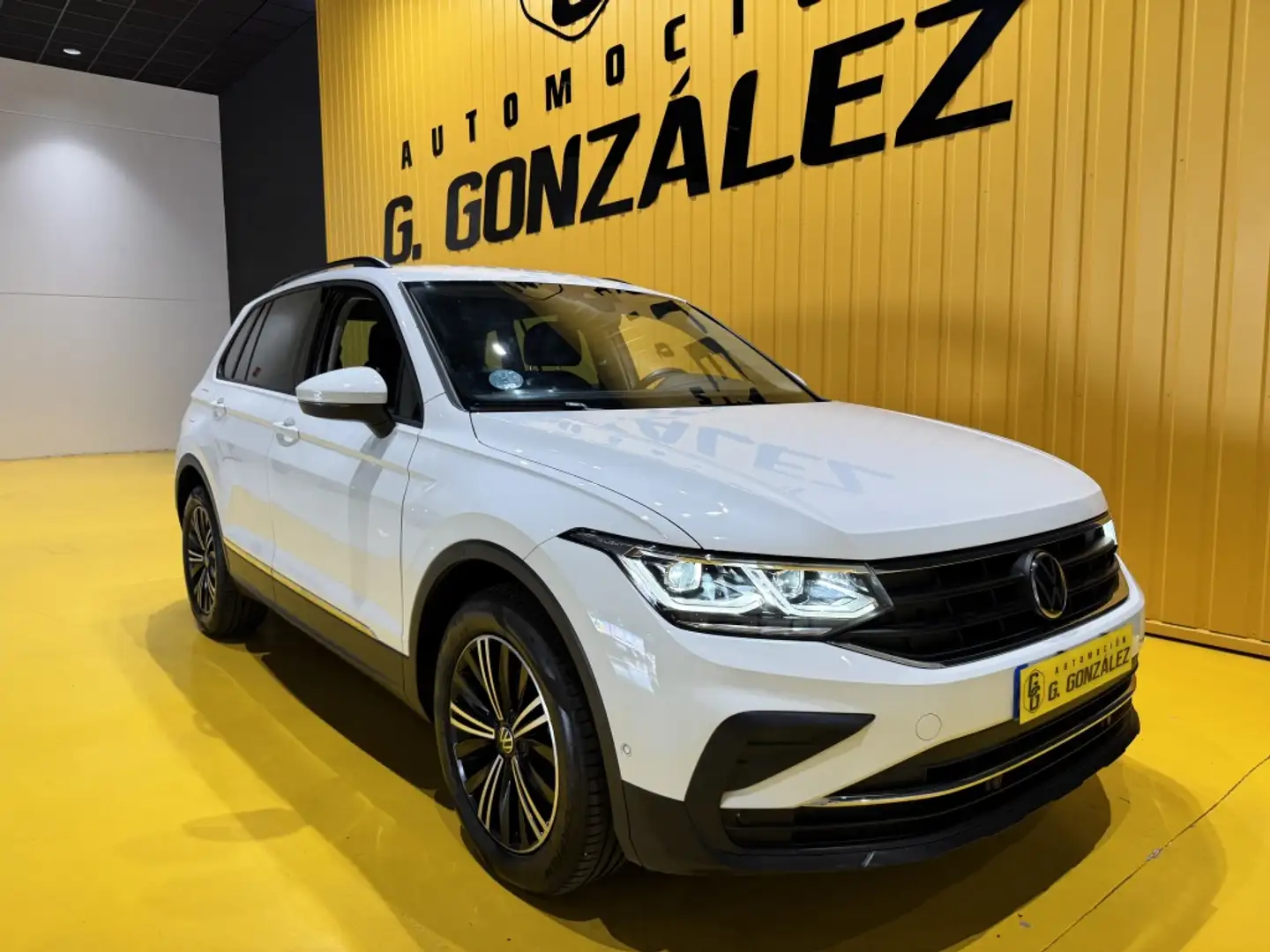 Volkswagen Tiguan 2.0TDI Life DSG 110kW Blanco - 2