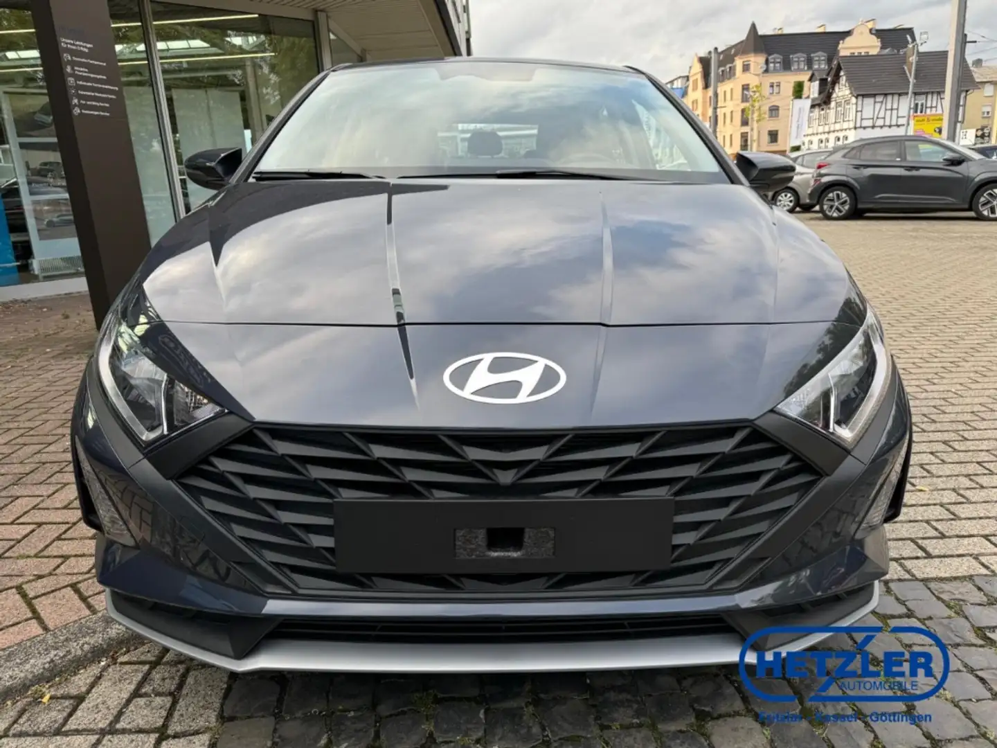 Hyundai i20 Select 1.2 EU6e Navi Apple CarPlay Android Auto DA Gri - 2