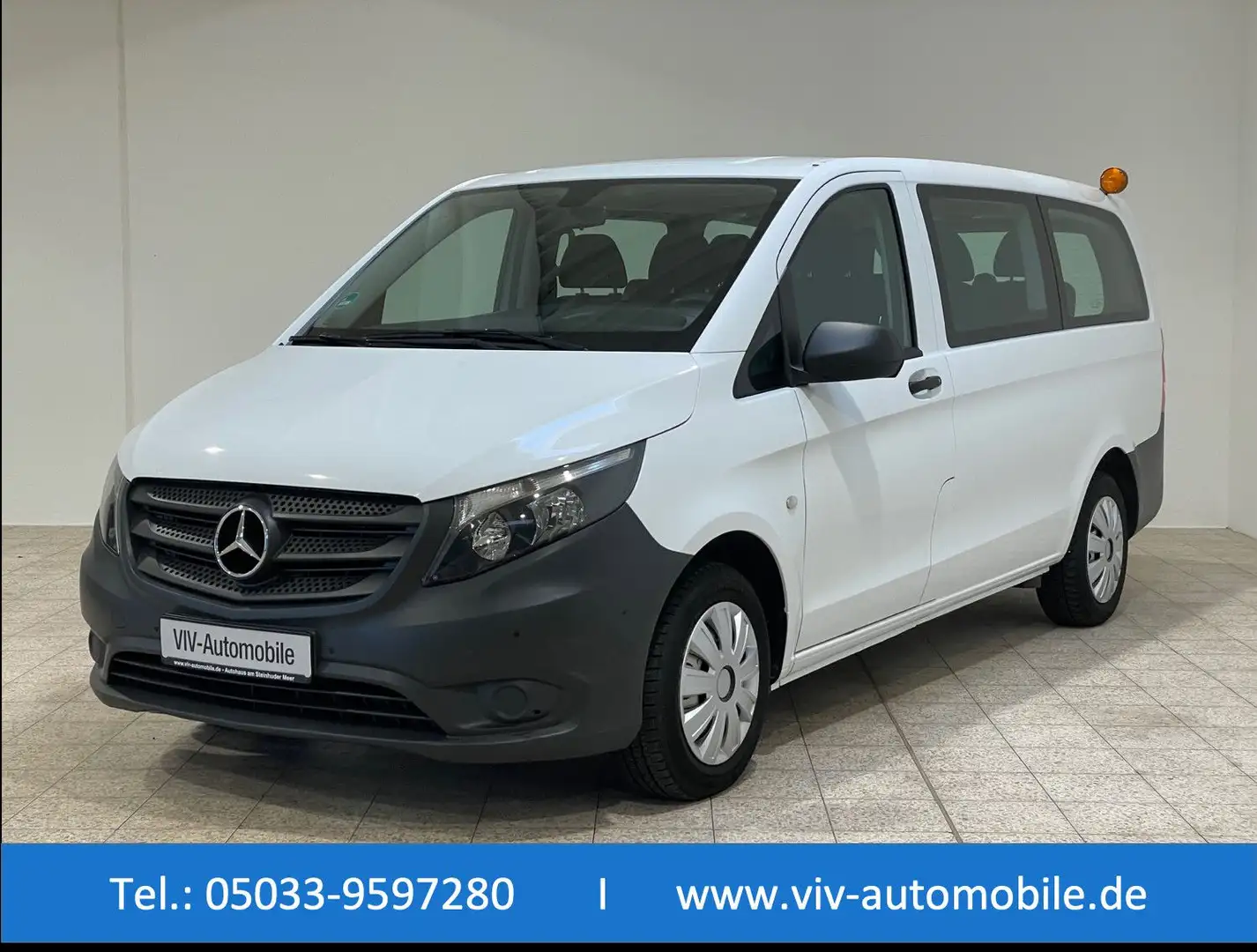 Mercedes-Benz Vito Tourer 109CDI lang 1.Hand*9-Sitzer*Tempomat Blanc - 1