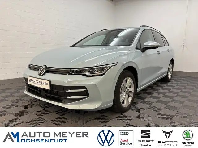 Volkswagen Golf VIII Variant LIFE 1.5 eTSI DSG Standhzg. Navi Kam