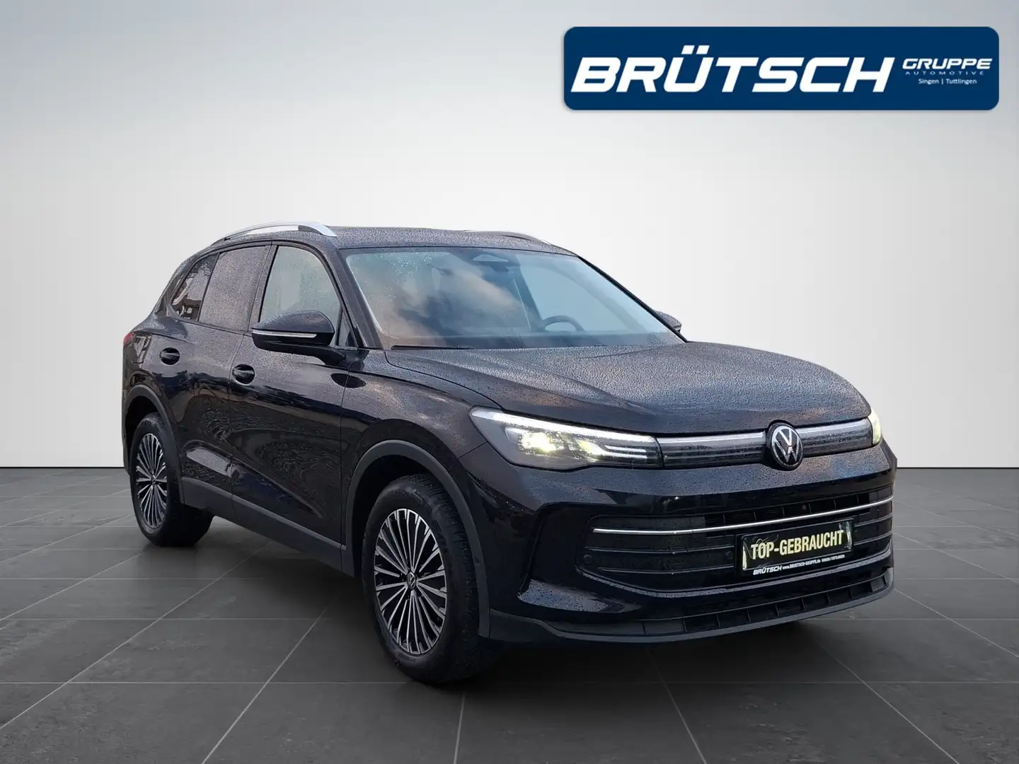 Volkswagen Tiguan 1.5 TSI Life DSG / NAVI / KAMERA / SITZHEIZUNG / L Schwarz - 2