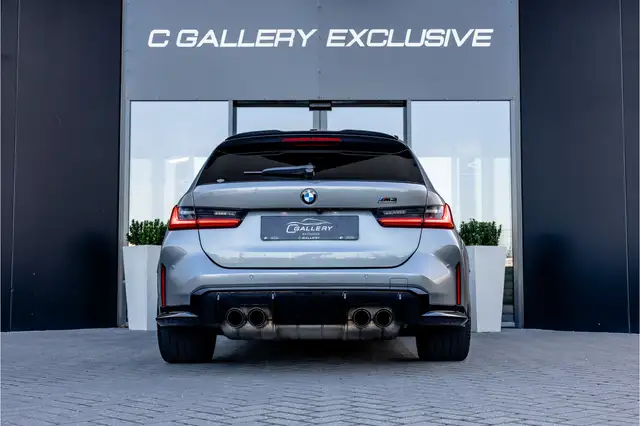 BMW M3 view 6