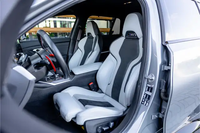 BMW M3 view 8