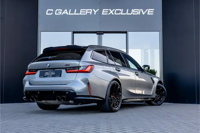 BMW M3 view 7