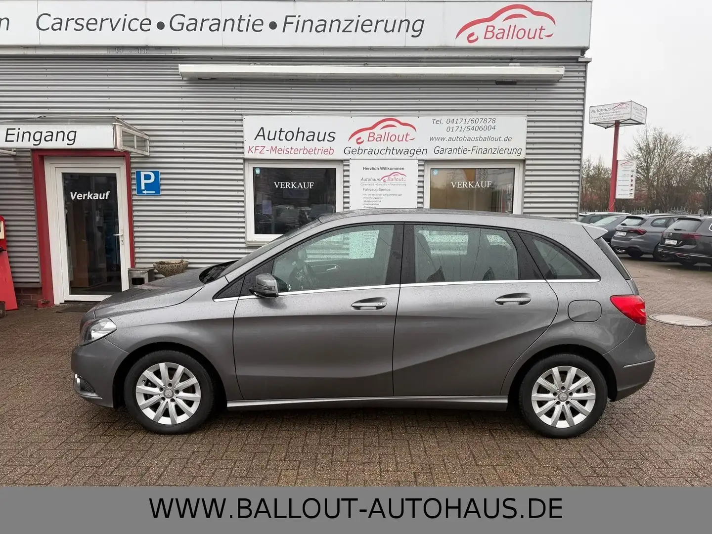 Mercedes-Benz B 180 *2.HAND*NAVI*KLIMA*TEMPO*PDC*GARANTIE* Grau - 1