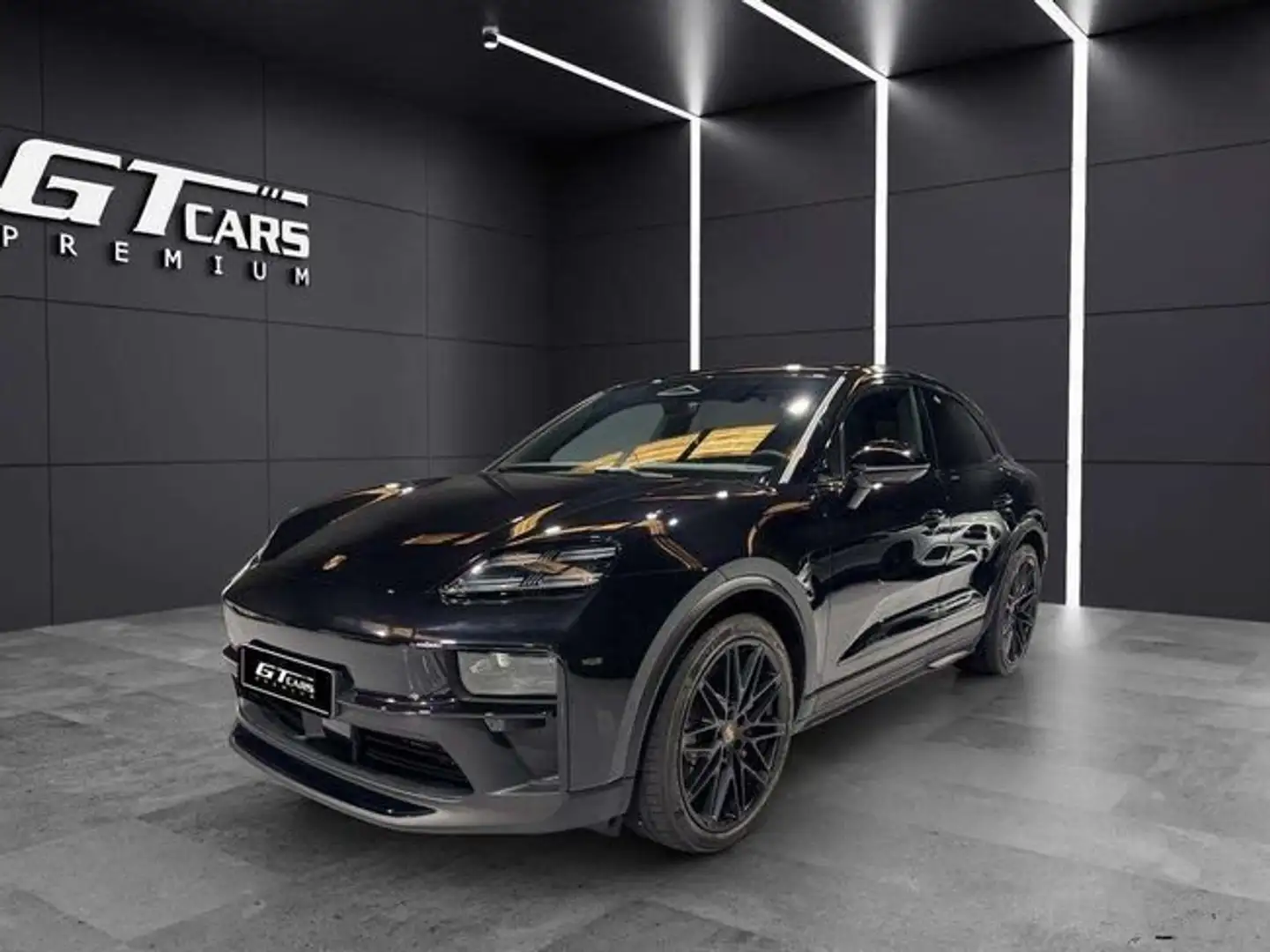 Porsche Macan GTS Negro - 1