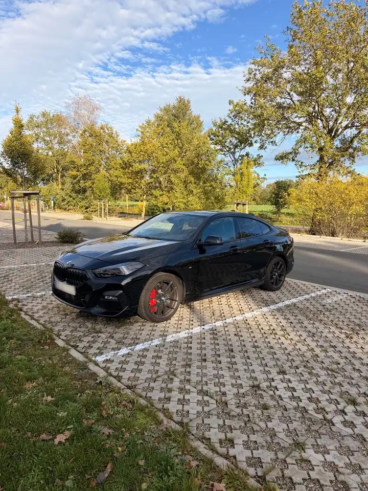 BMW 218