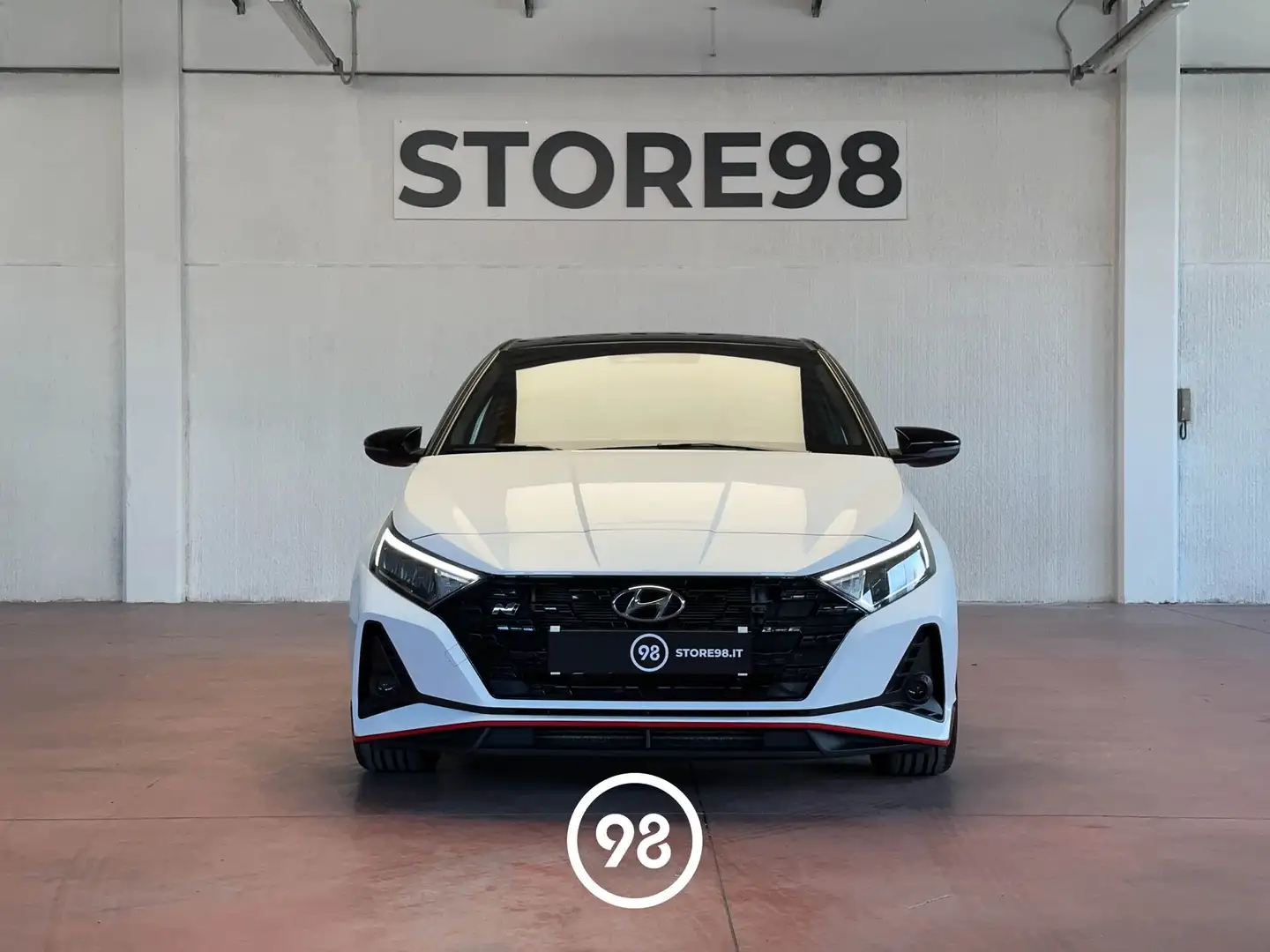 Hyundai i20 1.6 N Performance *TECHNO PACK/FULL OPTIONAL* Bianco - 2