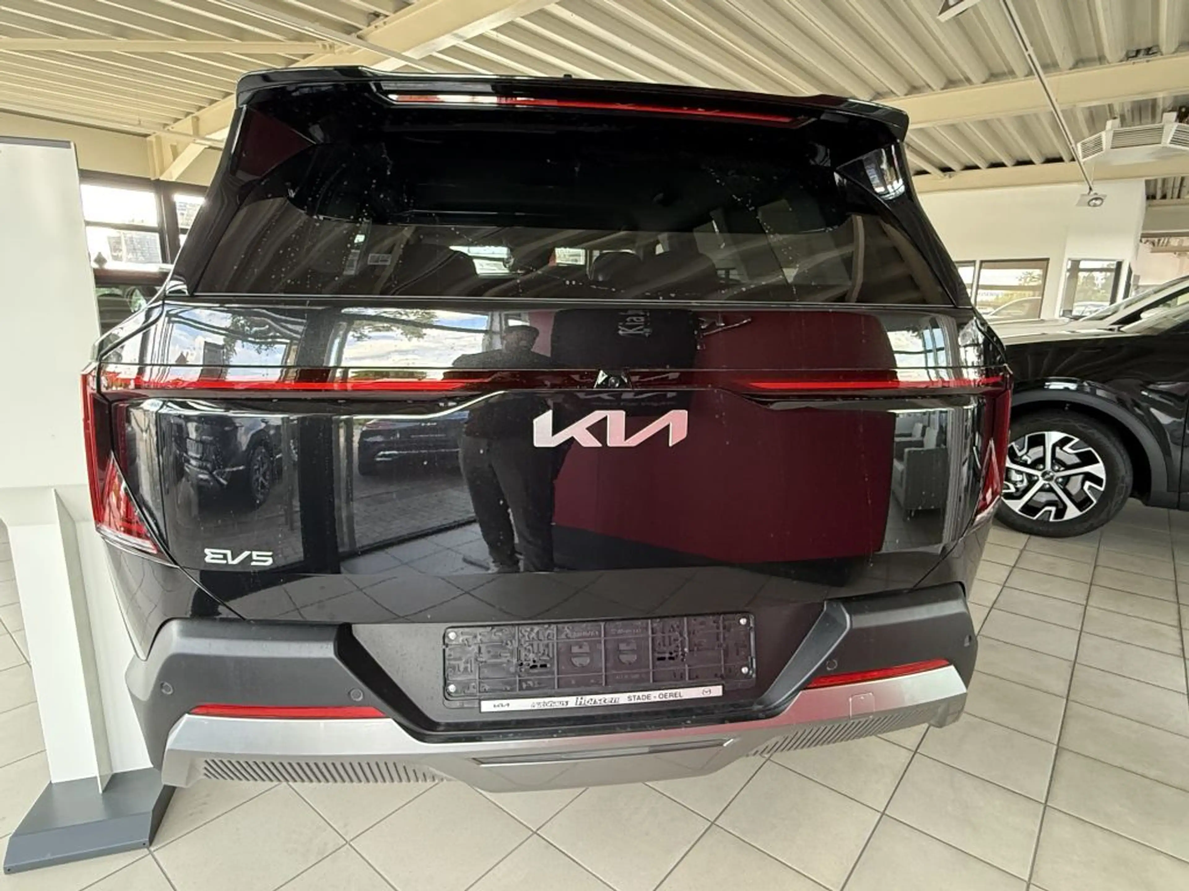 Kia EV5 81,4-kWh Air — photo 5