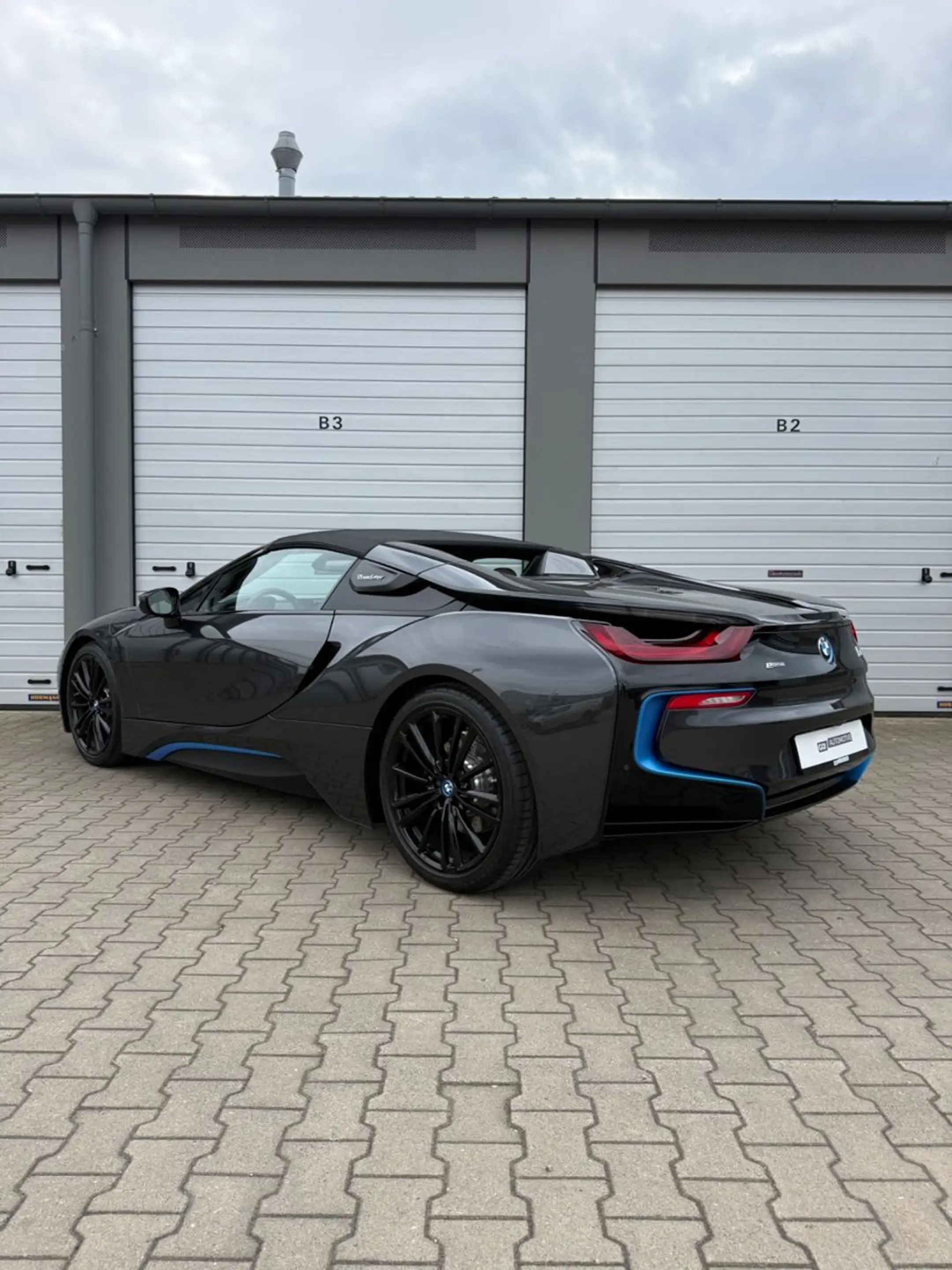BMW i8 Roadster First Edition+limited+ONE / 200!!! — photo 12