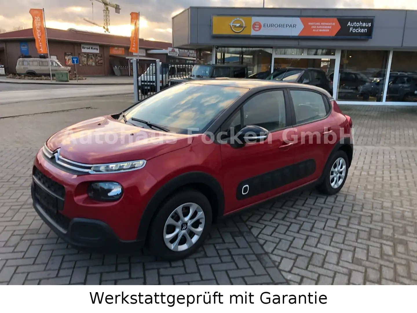 Citroen C3 Feel Rouge - 1