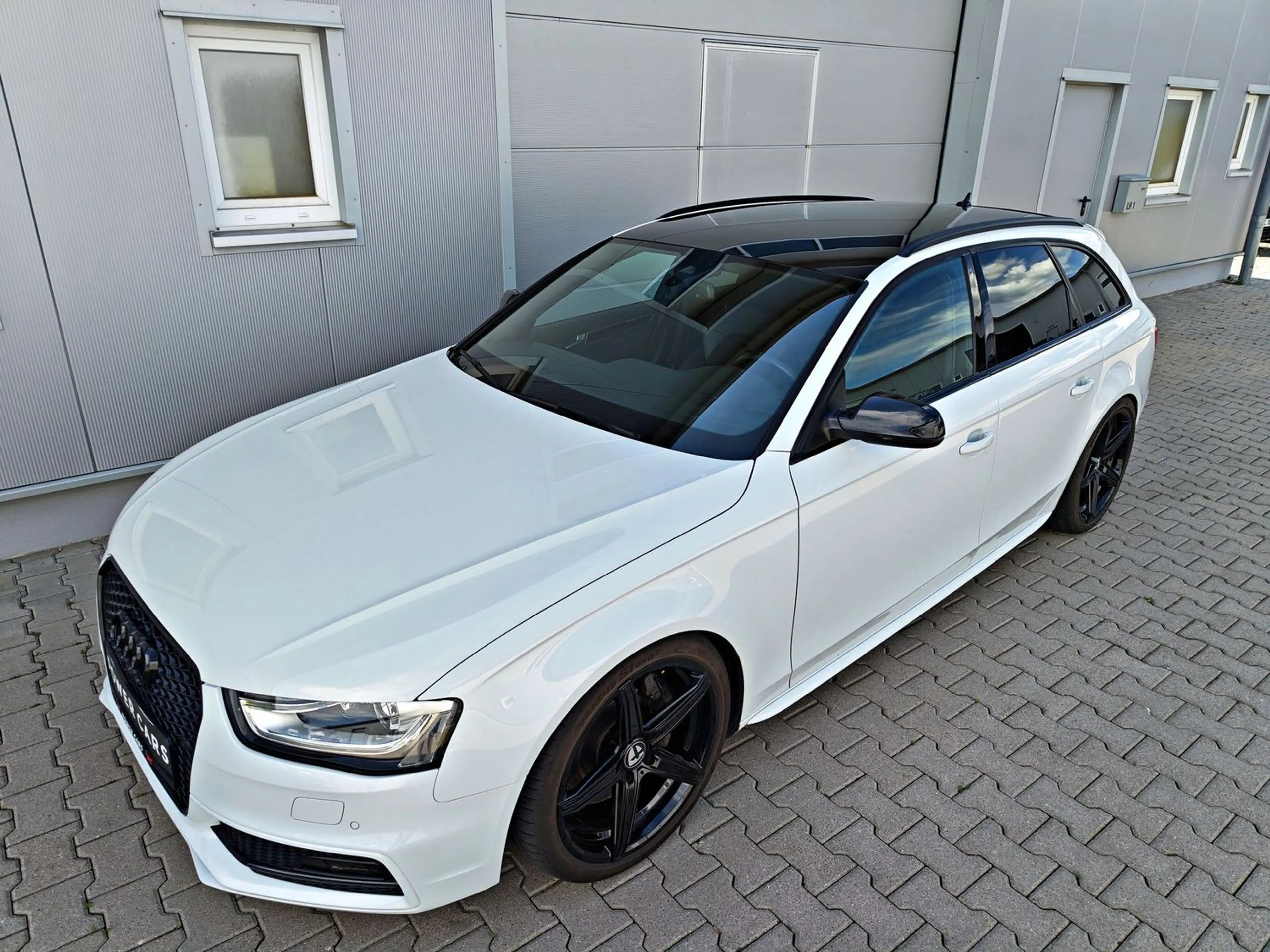 Audi S4 3.0 TFSI Q*ACC*H&R*Black*Keyless*Memory*PDC — photo 3