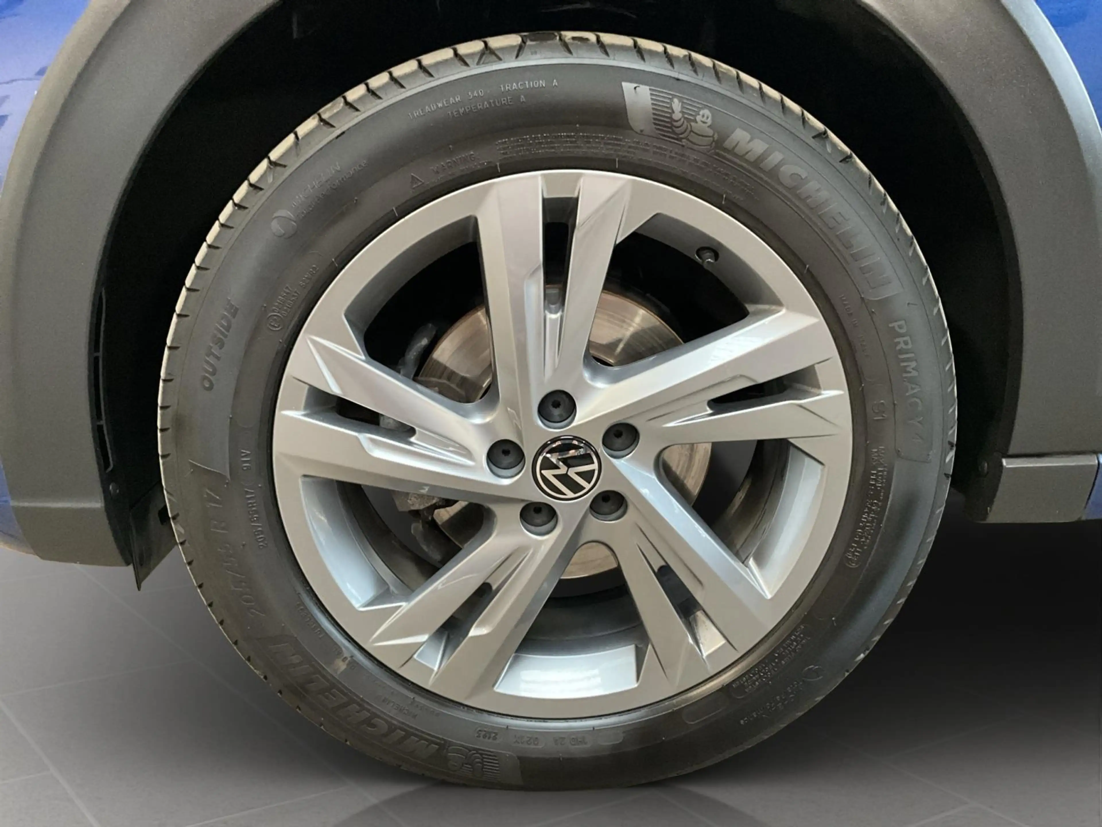Volkswagen Taigo R-Line+DSG+IQ-Light+P.Lumiere&visibilité+Keyless — photo 8