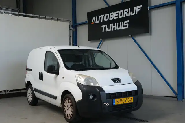 Peugeot Bipper 1.4 HDi XT  Lees advertentie