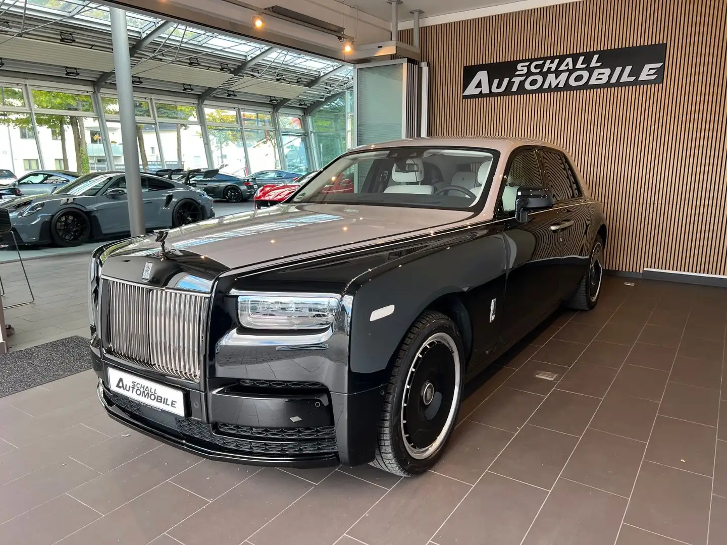 Rolls-Royce Phantom SWB Extended Two-Tone FULL Schwarz - 1
