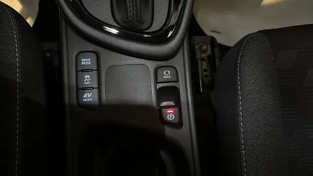 Toyota Yaris view 11