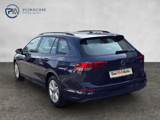 Volkswagen Golf view 4