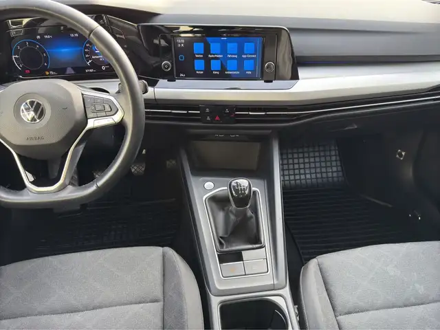 Volkswagen Golf view 10