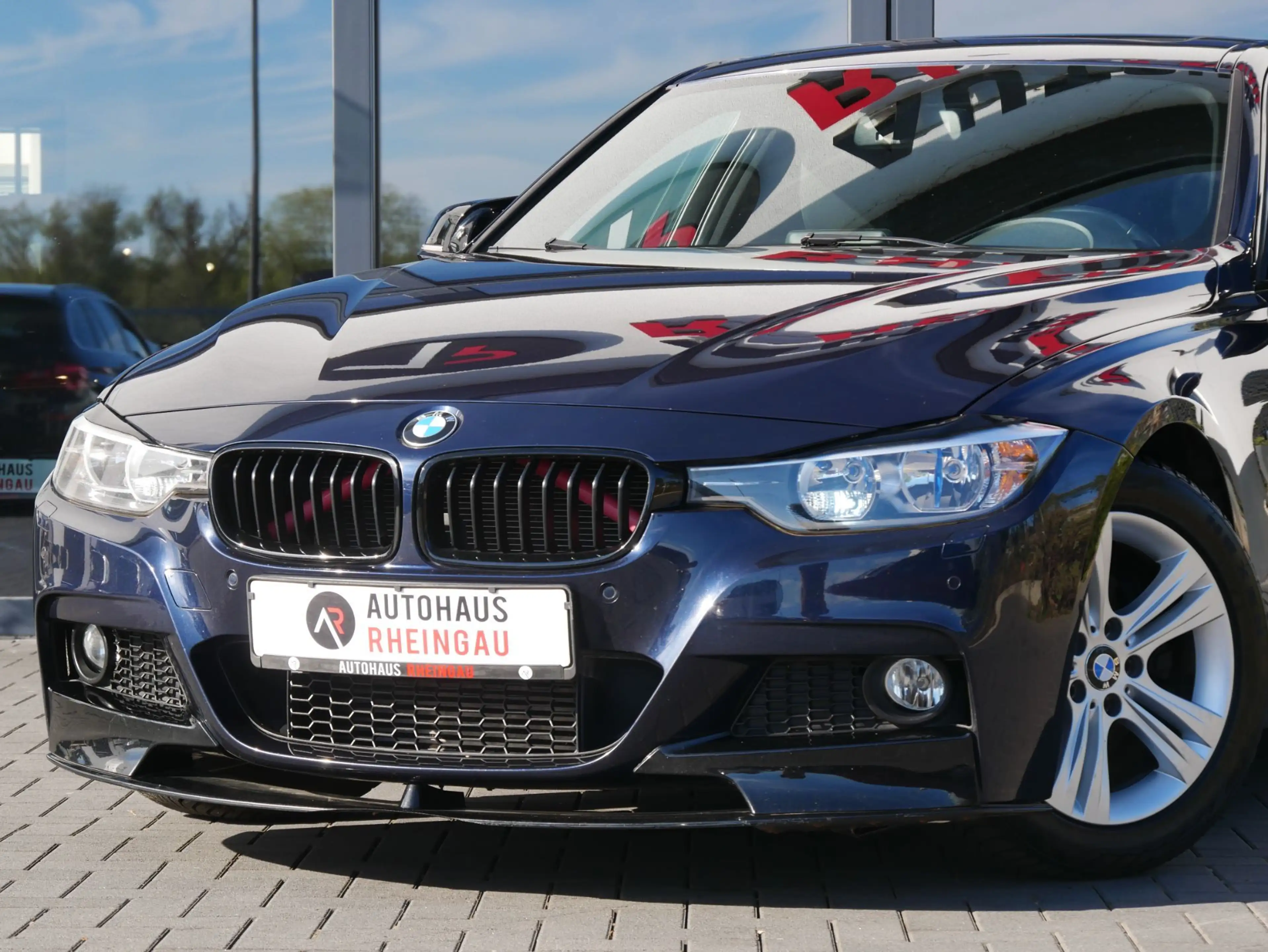 BMW 325 325 d Touring PANO*PDC*SHADOW — photo 2