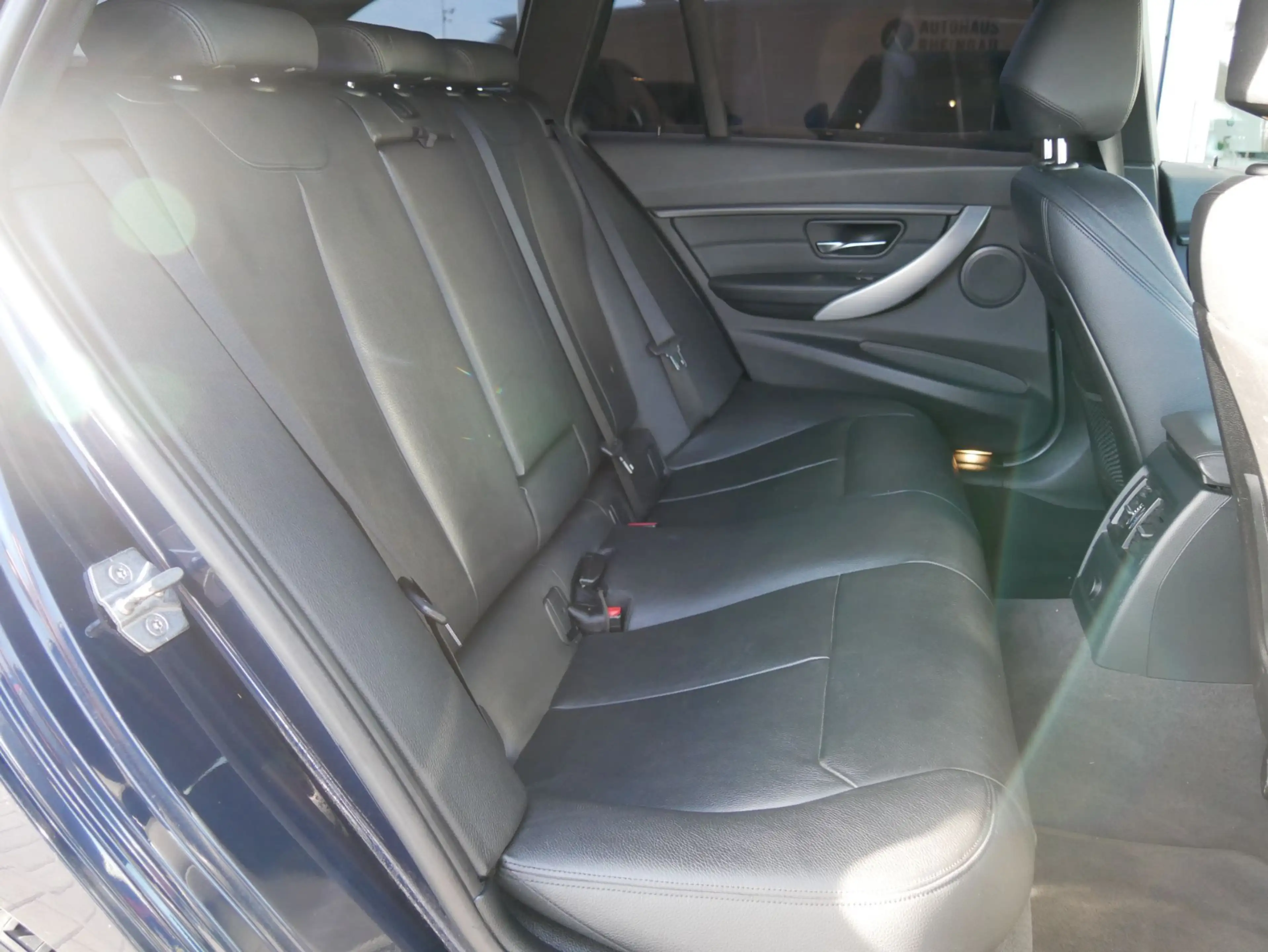 BMW 325 325 d Touring PANO*PDC*SHADOW — photo 12