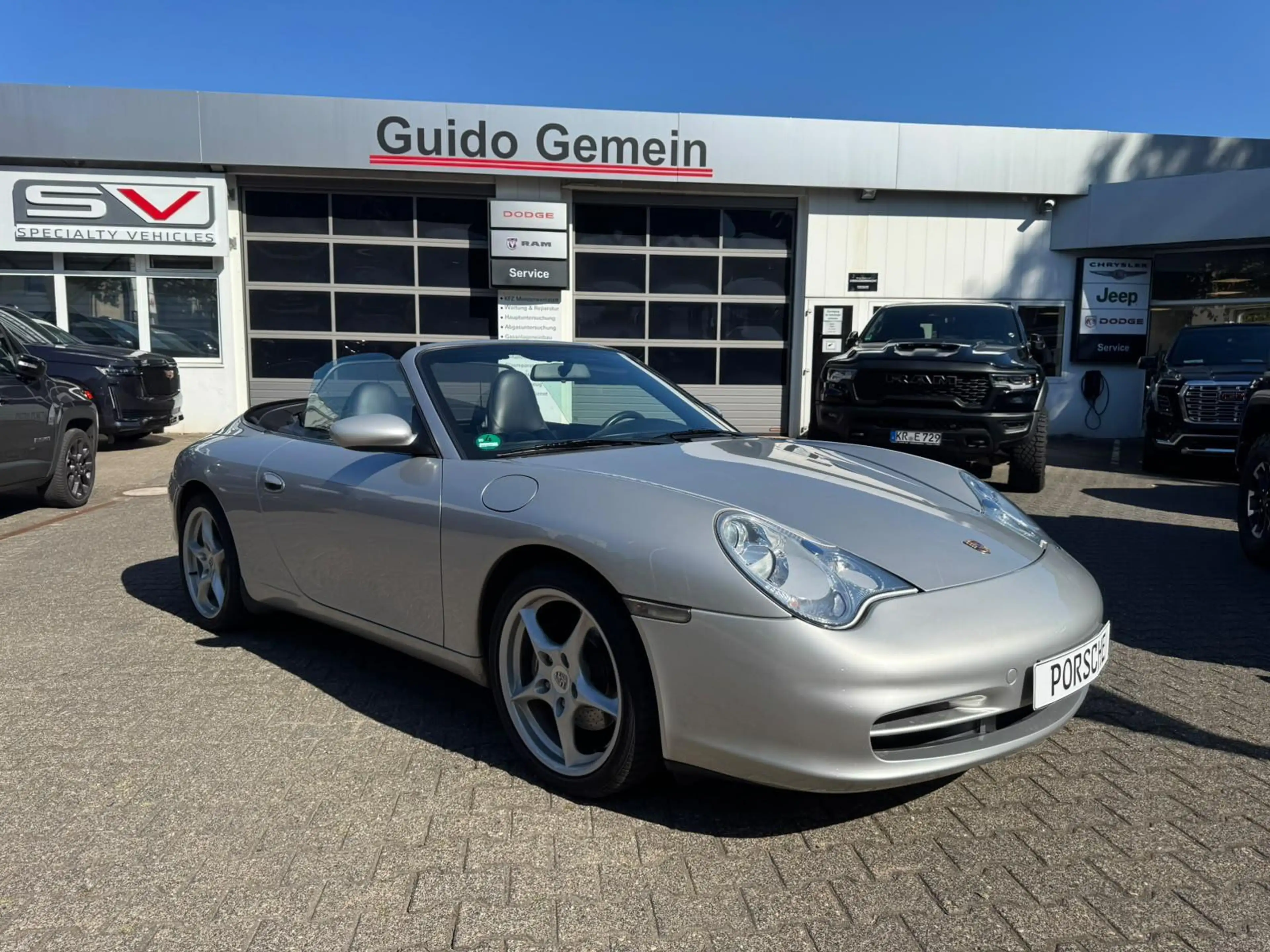 Porsche 911 Carrera Cabriolet