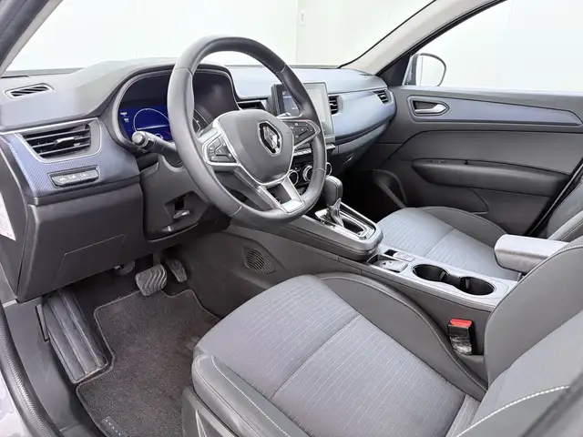 Renault Arkana view 9