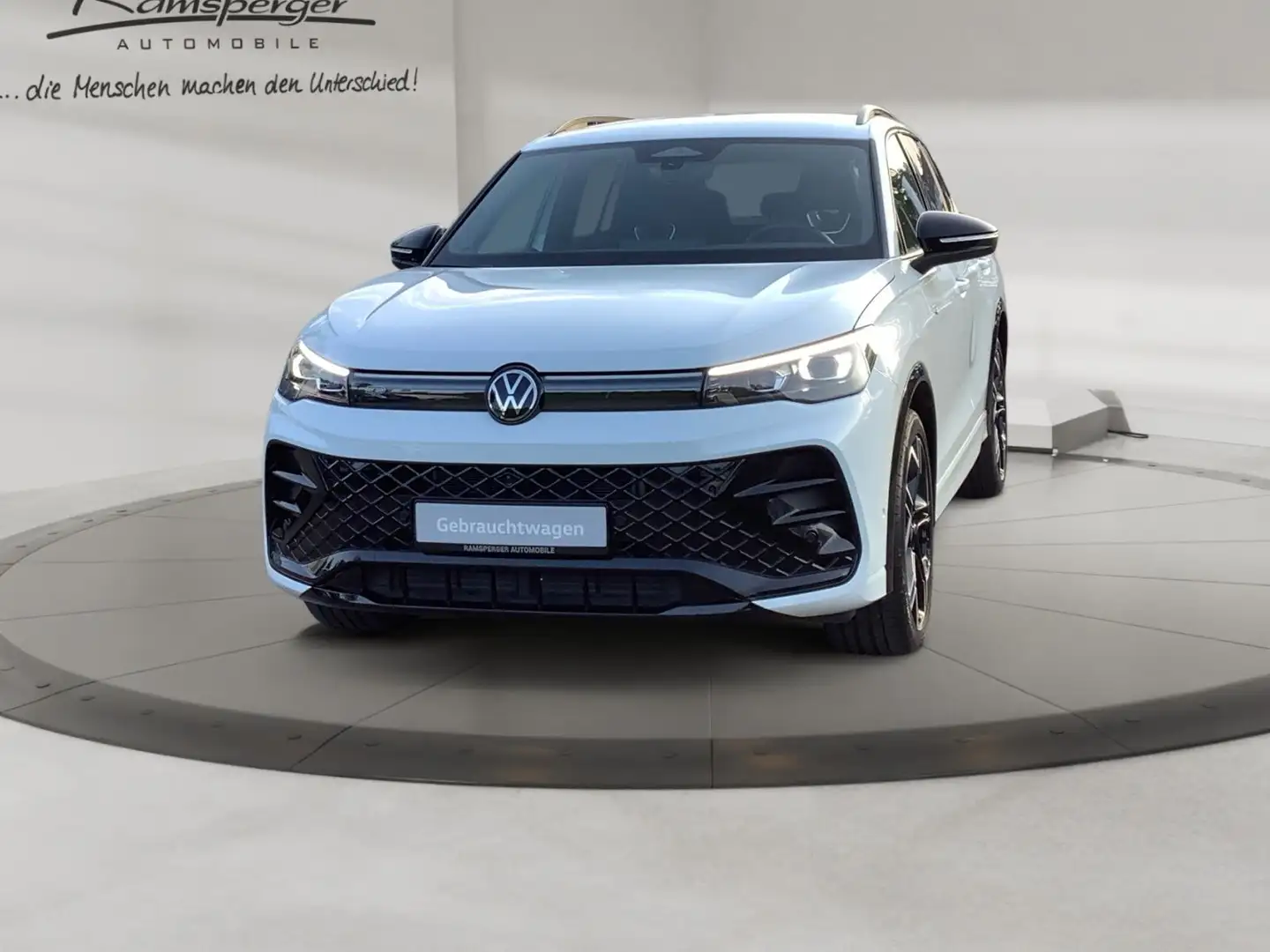 Volkswagen Tiguan 2.0 TDI DSG R-Line AHK ACC Matrix Kamera Blanc - 2