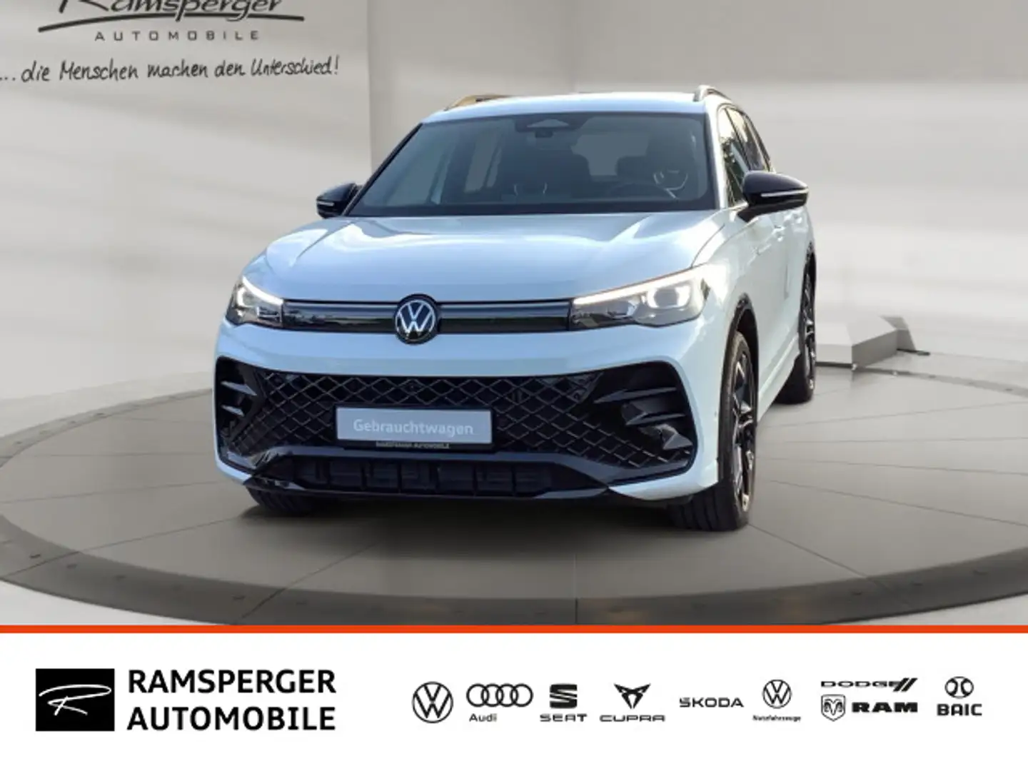 Volkswagen Tiguan 2.0 TDI DSG R-Line AHK ACC Matrix Kamera Blanc - 1
