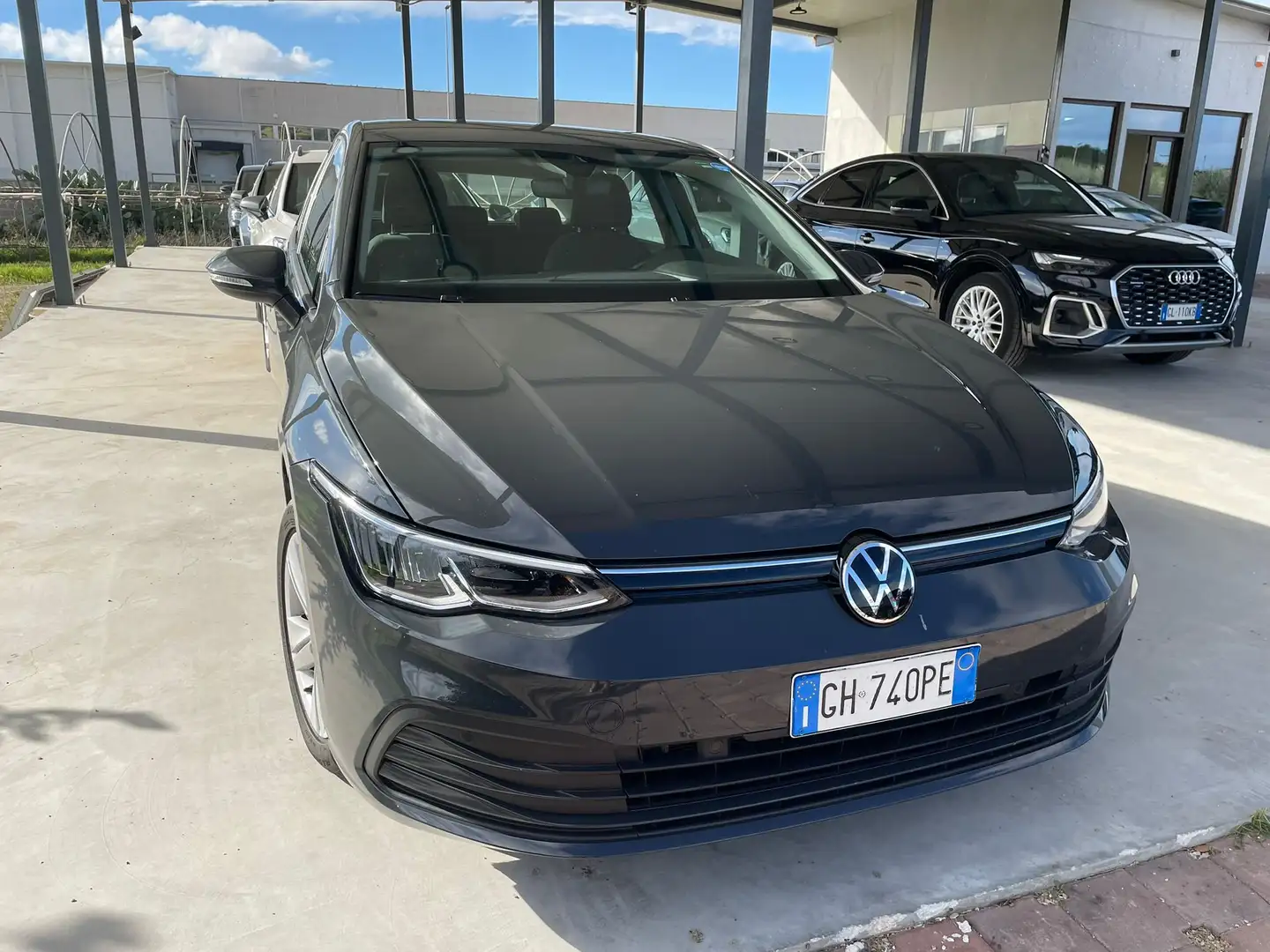 Volkswagen Golf Golf VIII 2022 1.0 tsi evo Life 110cv Grigio - 1