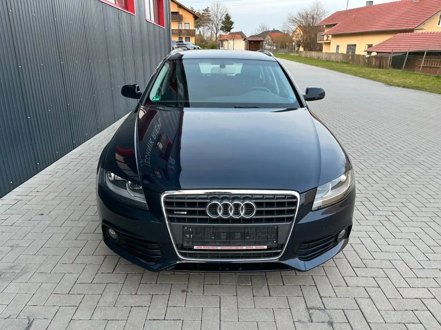 Audi A4 Avant 1.8 TFSI quattro Blue - 2