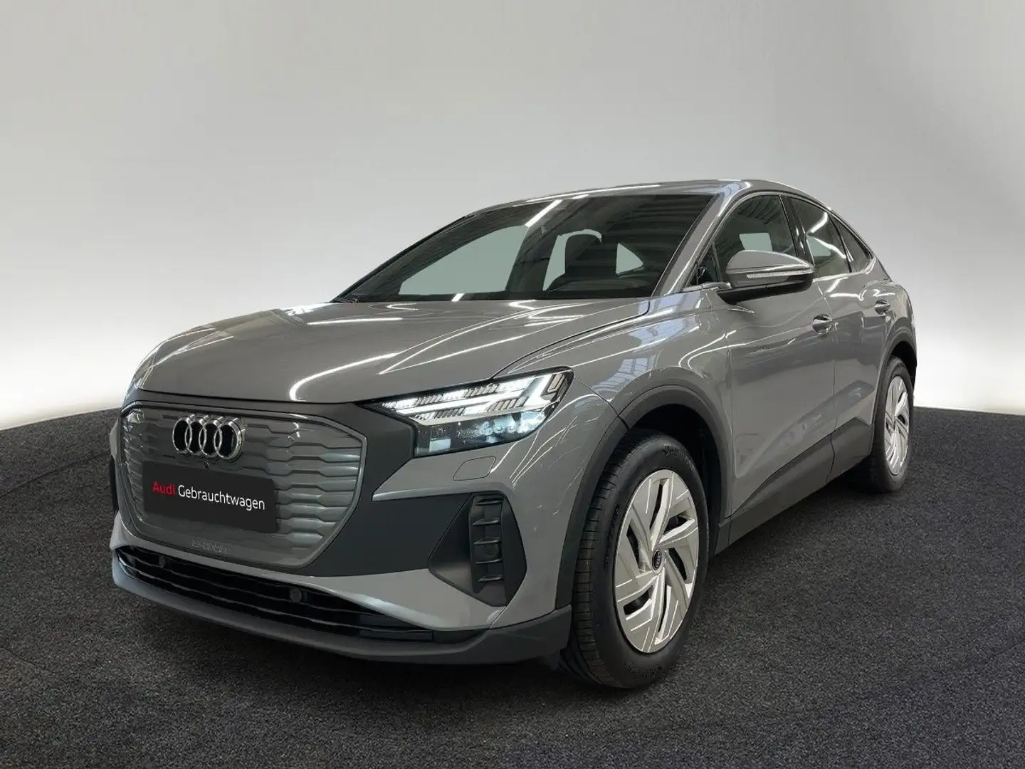 Audi Q4 e-tron Q4 Sportback 35 e-tron Matrix DAB Sportsitze Grau - 2