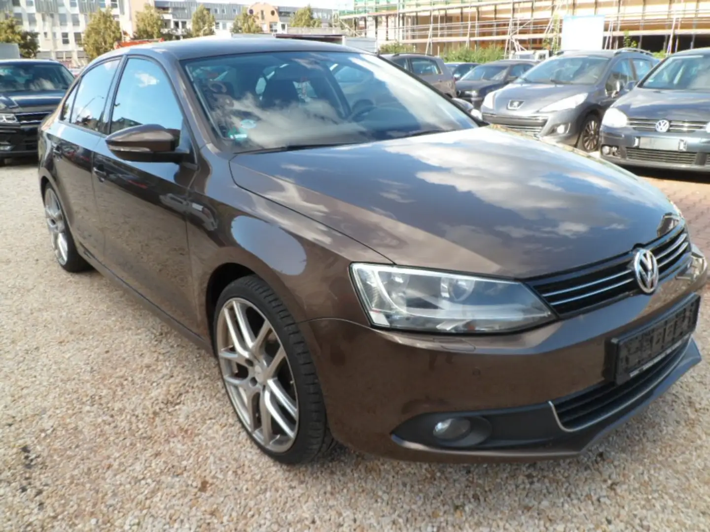 Volkswagen Jetta Life BMT *TOP ZUSTAND 19" FELGEN SCHECKHEFT Braun - 2