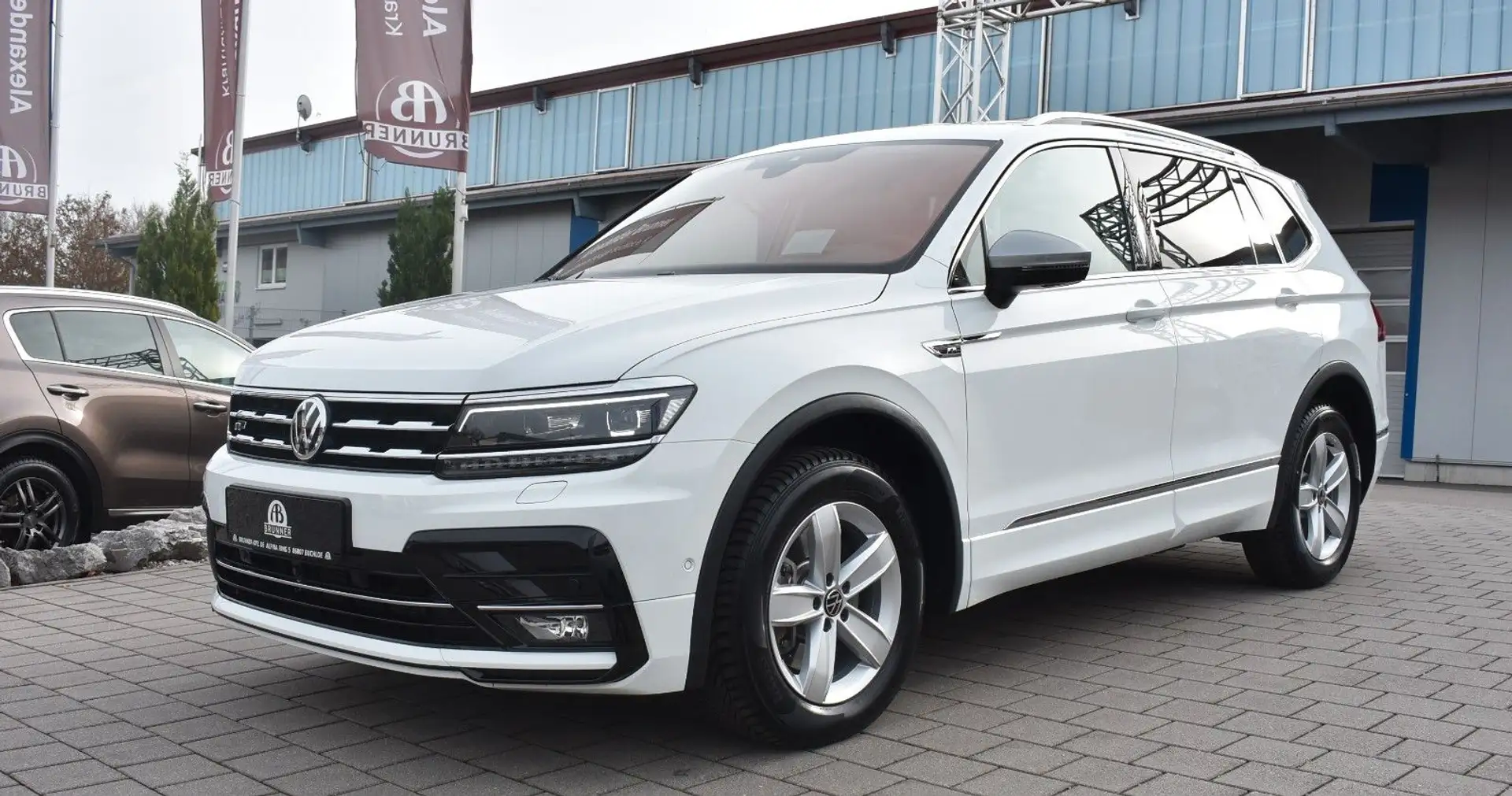 Volkswagen Tiguan Allspace Highline 4Motion R Line Blanc - 2