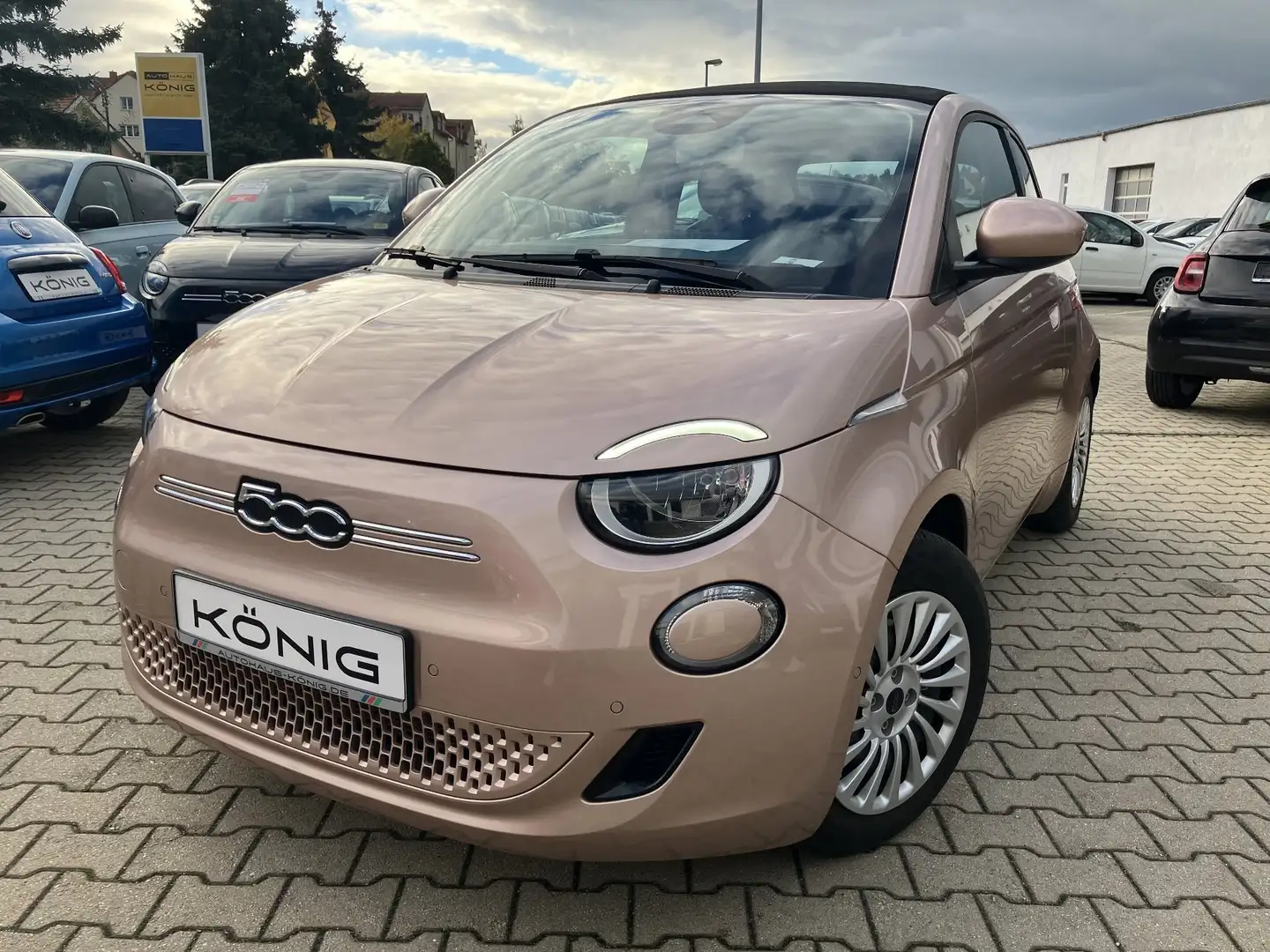 Fiat 500e Cabrio Neuer 500 Automatik Gold - 1