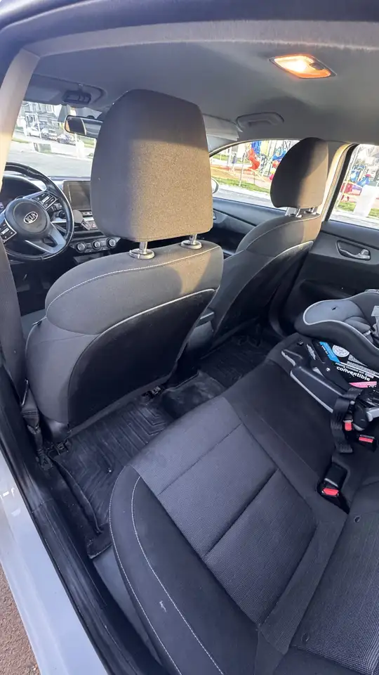 Kia Forte снимка Kia Forte
