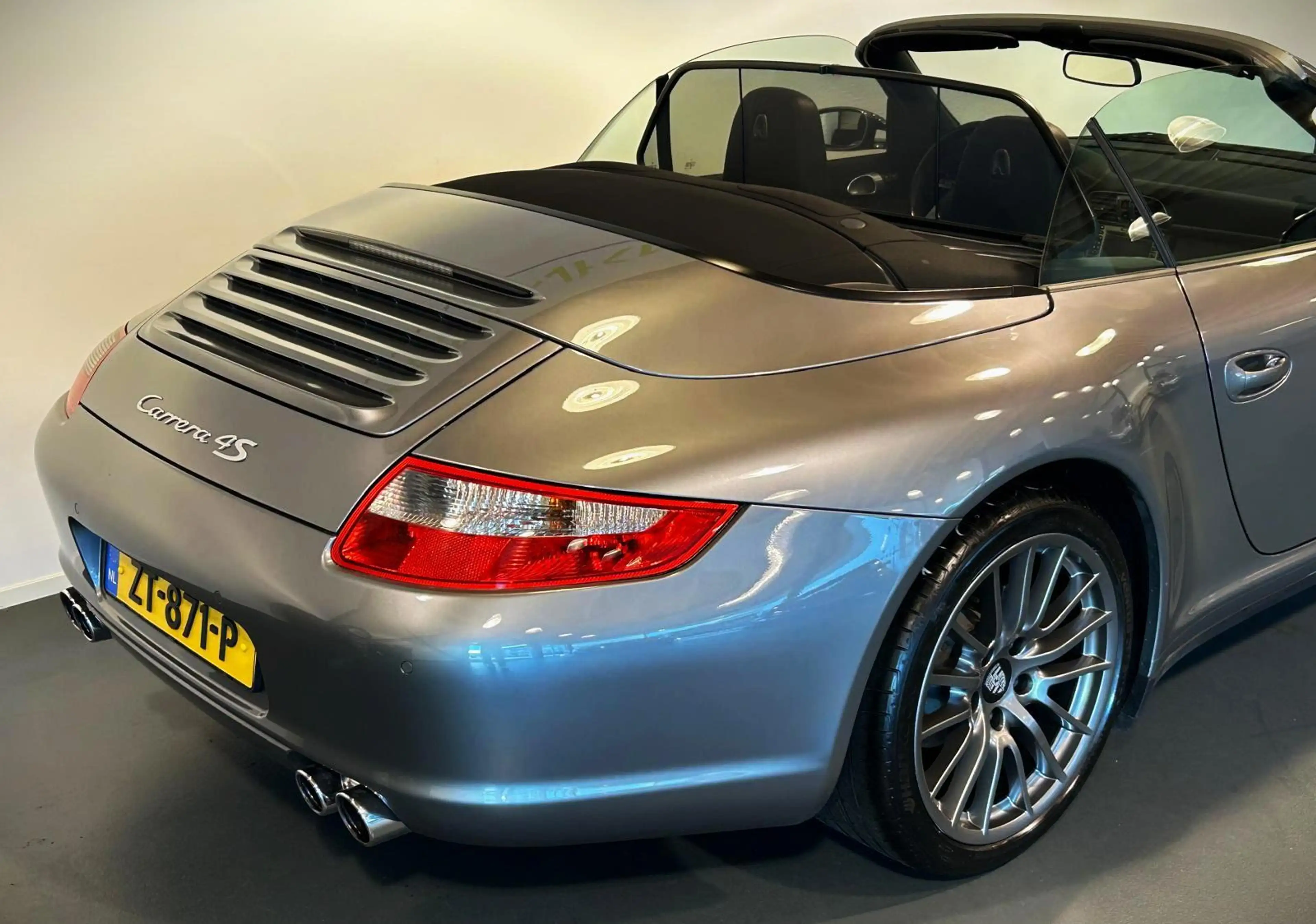 Porsche 997 Cabrio (997) 3.6 Carrera 4 - Handgeschakeld - Spor — photo 21