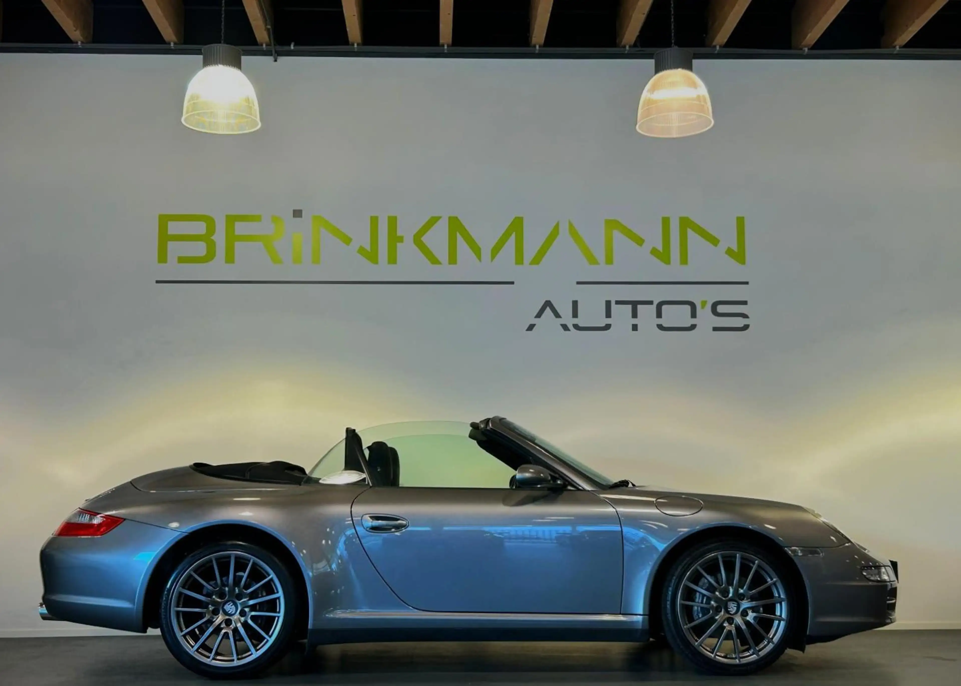 Porsche 997 Cabrio (997) 3.6 Carrera 4 - Handgeschakeld - Spor — photo 3