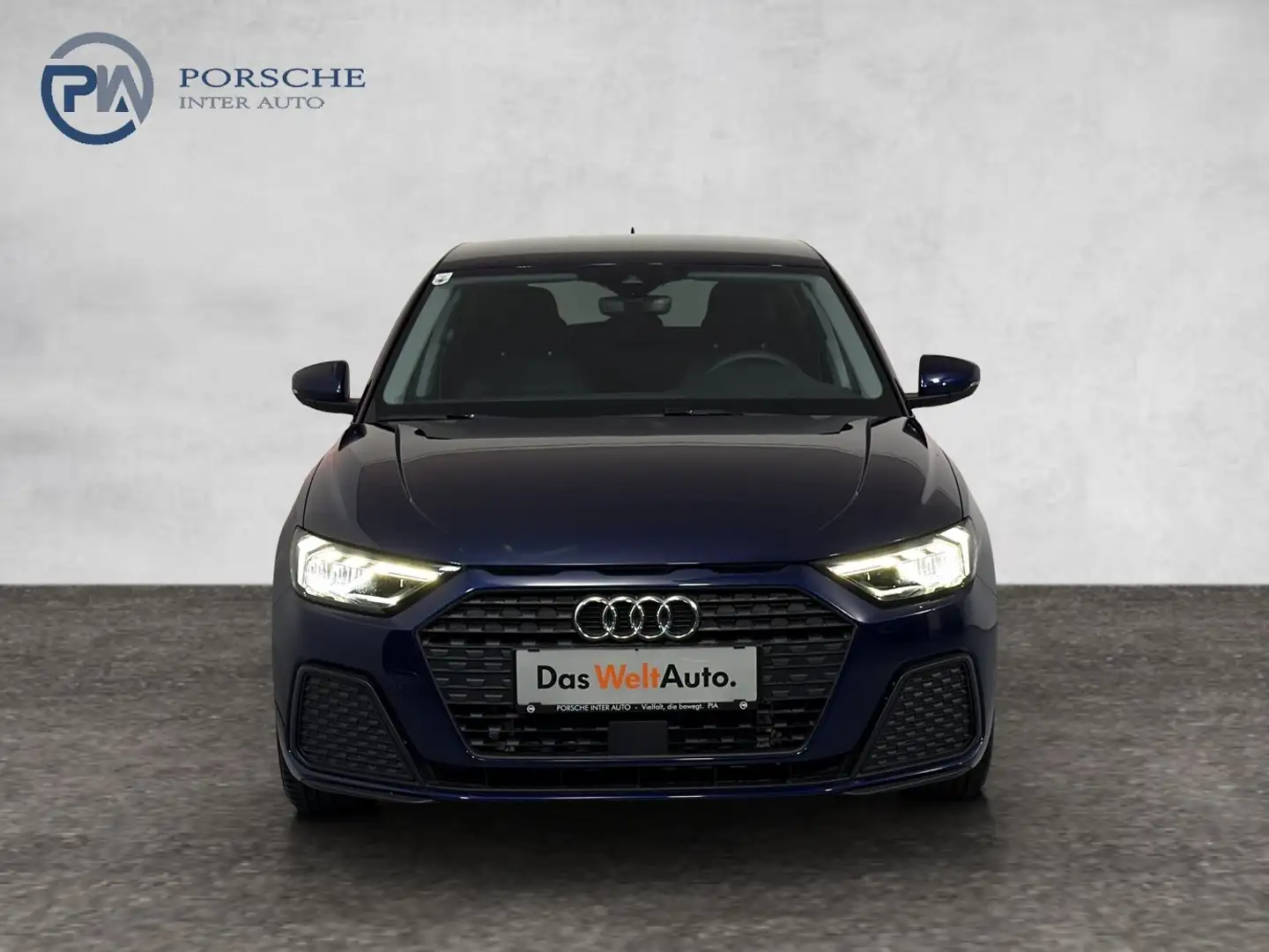 Audi A1 30 TFSI intense Blau - 2