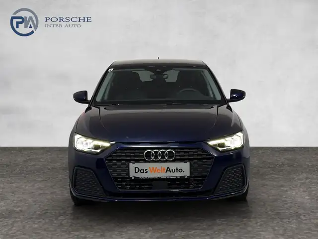 Audi A1 view 2
