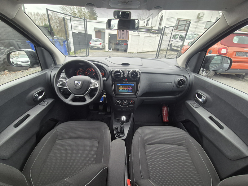 Dacia Lodgy 1.3 TCe Comfort 7pl. - EU6D - GARANTIE 1AN - — photo 11
