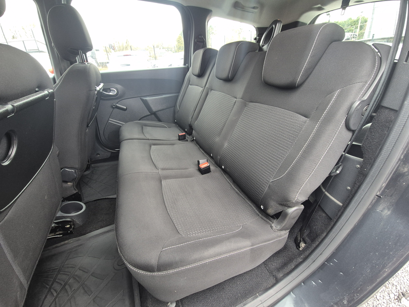 Dacia Lodgy 1.3 TCe Comfort 7pl. - EU6D - GARANTIE 1AN - — photo 13