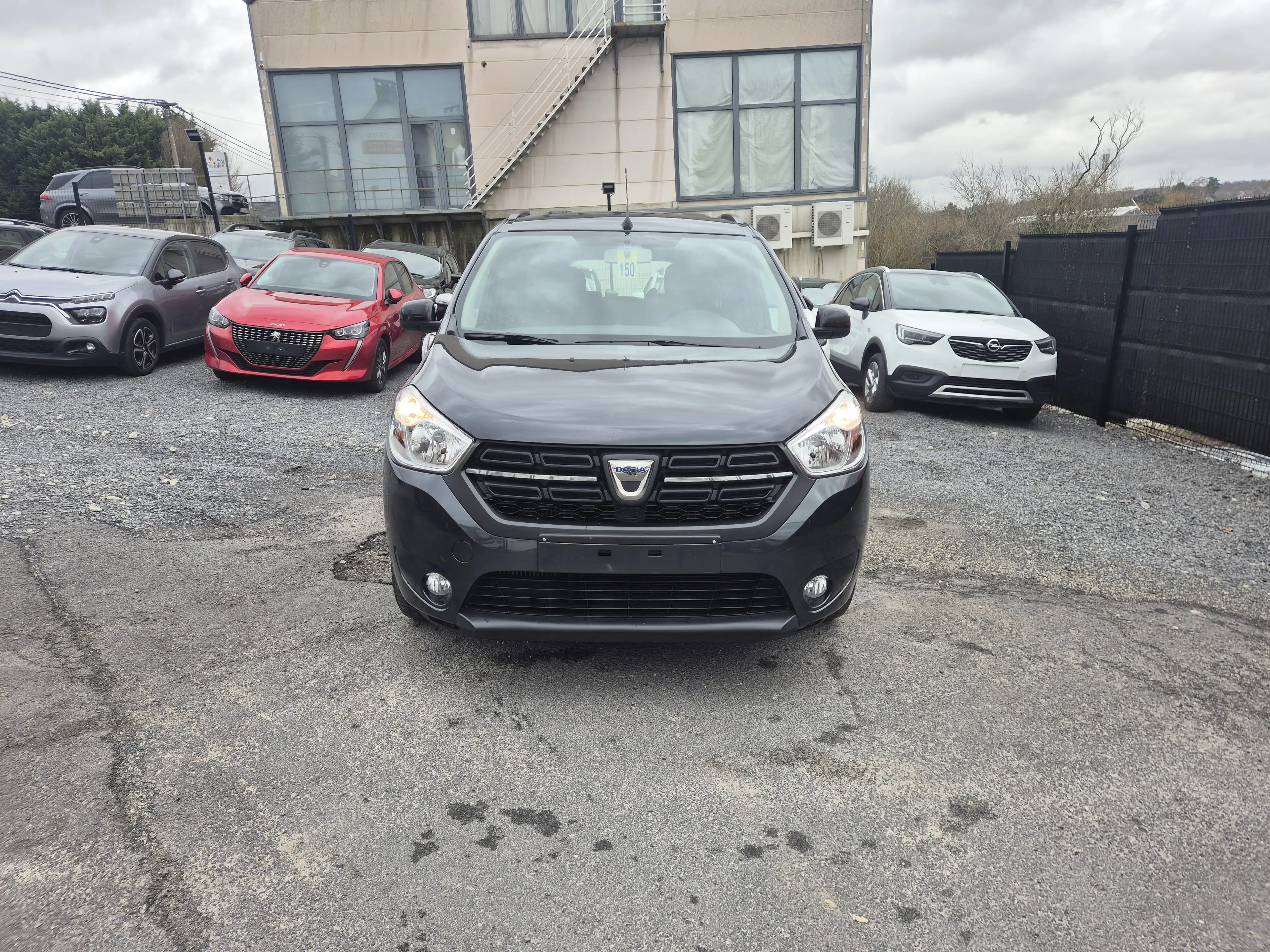 Dacia Lodgy 1.3 TCe Comfort 7pl. - EU6D - GARANTIE 1AN - — photo 9