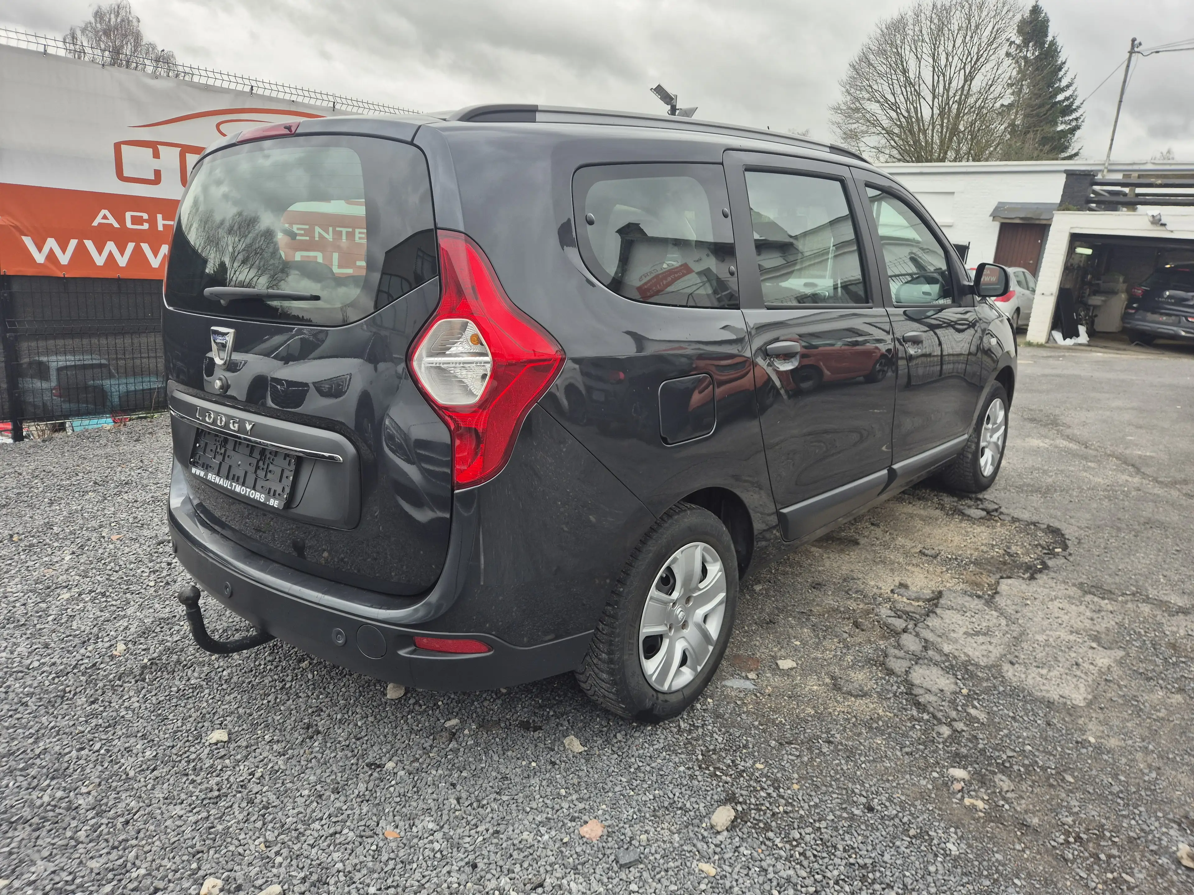 Dacia Lodgy 1.3 TCe Comfort 7pl. - EU6D - GARANTIE 1AN - — photo 6