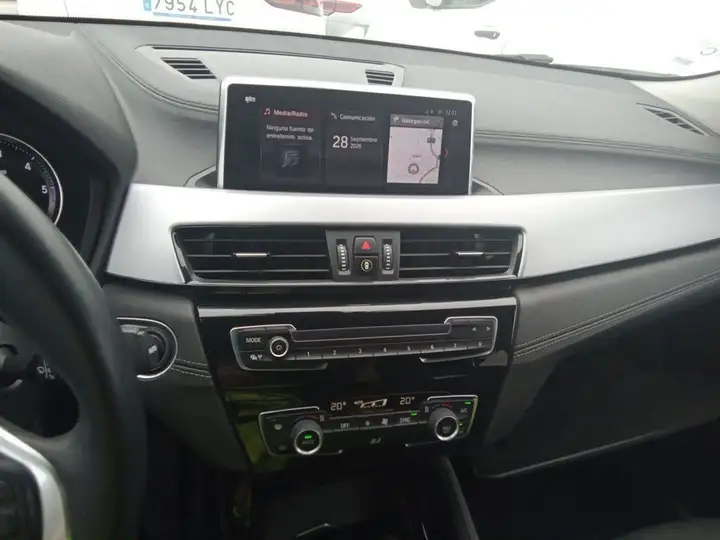 BMW X2 2023, foto 10