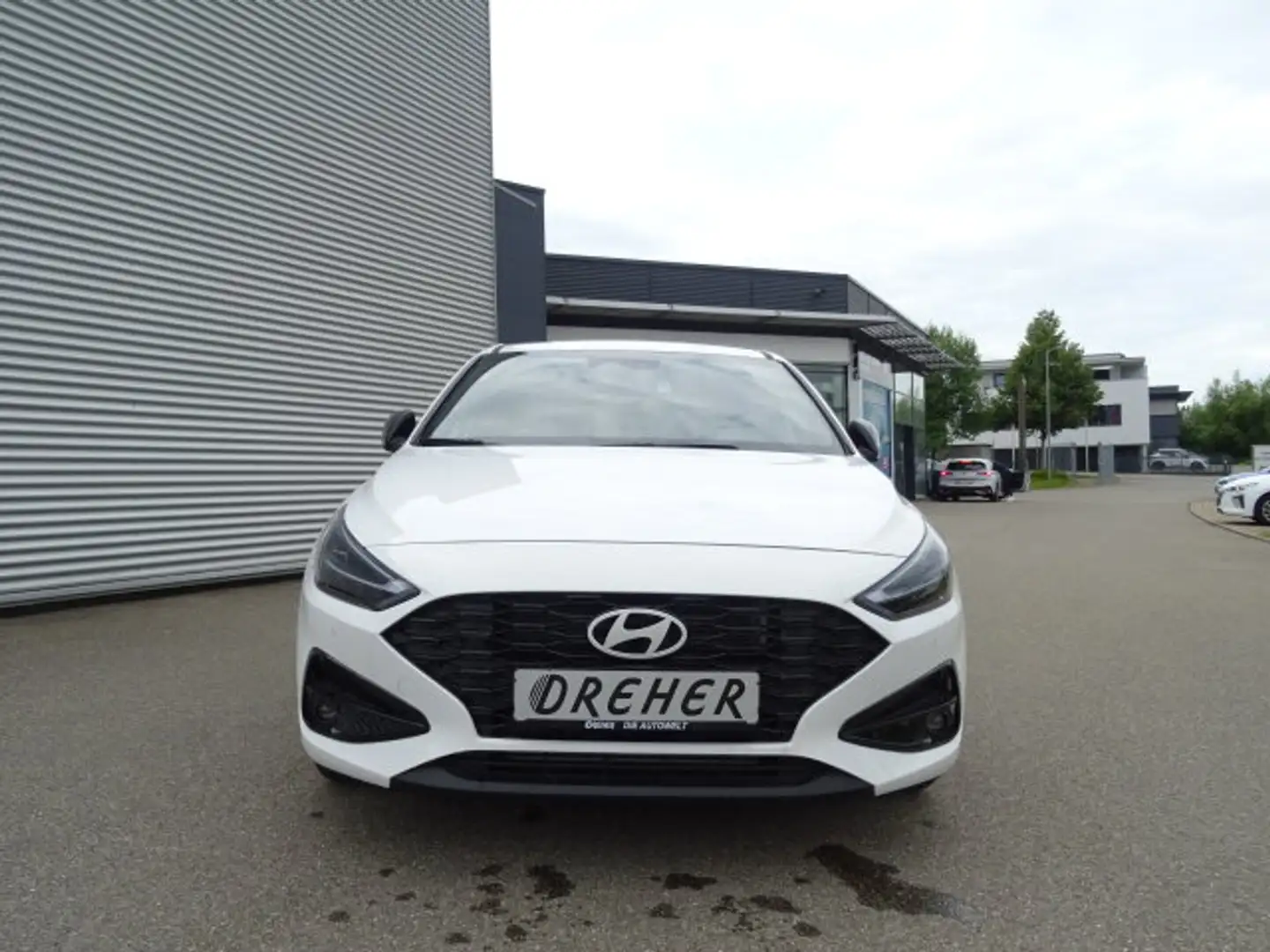 Hyundai i30 i30 5-Türer T-GDI Advantage Navi, Sitzhzg uvm. Weiß - 2