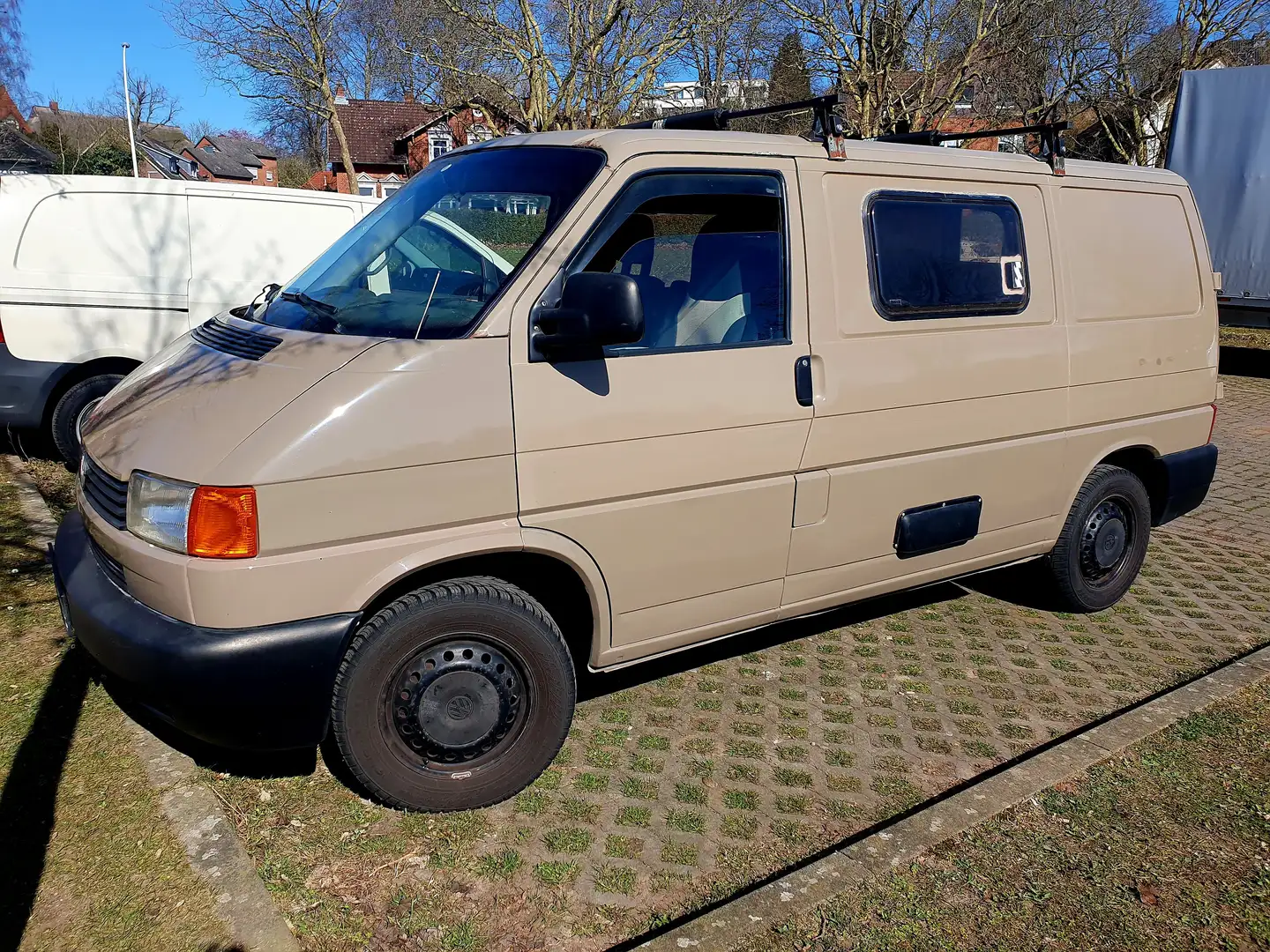 Volkswagen T4 T4*2,5TDI*TÜV*2027*Camper*Standheizung*Gasherd - 2